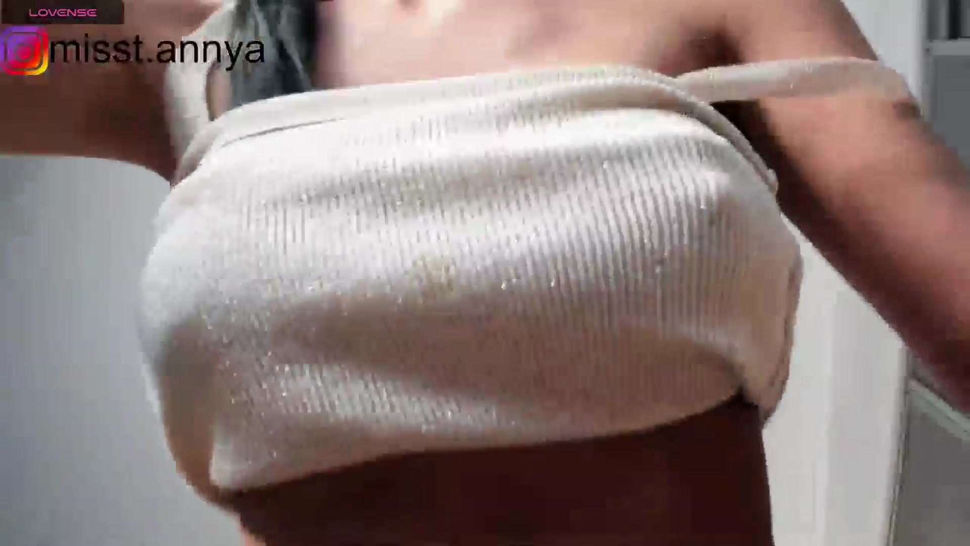 Gallery image thumbnail from Miss_Tanya's myfreecams stream on, 11/10/2024, 10:44 image 3 of 20