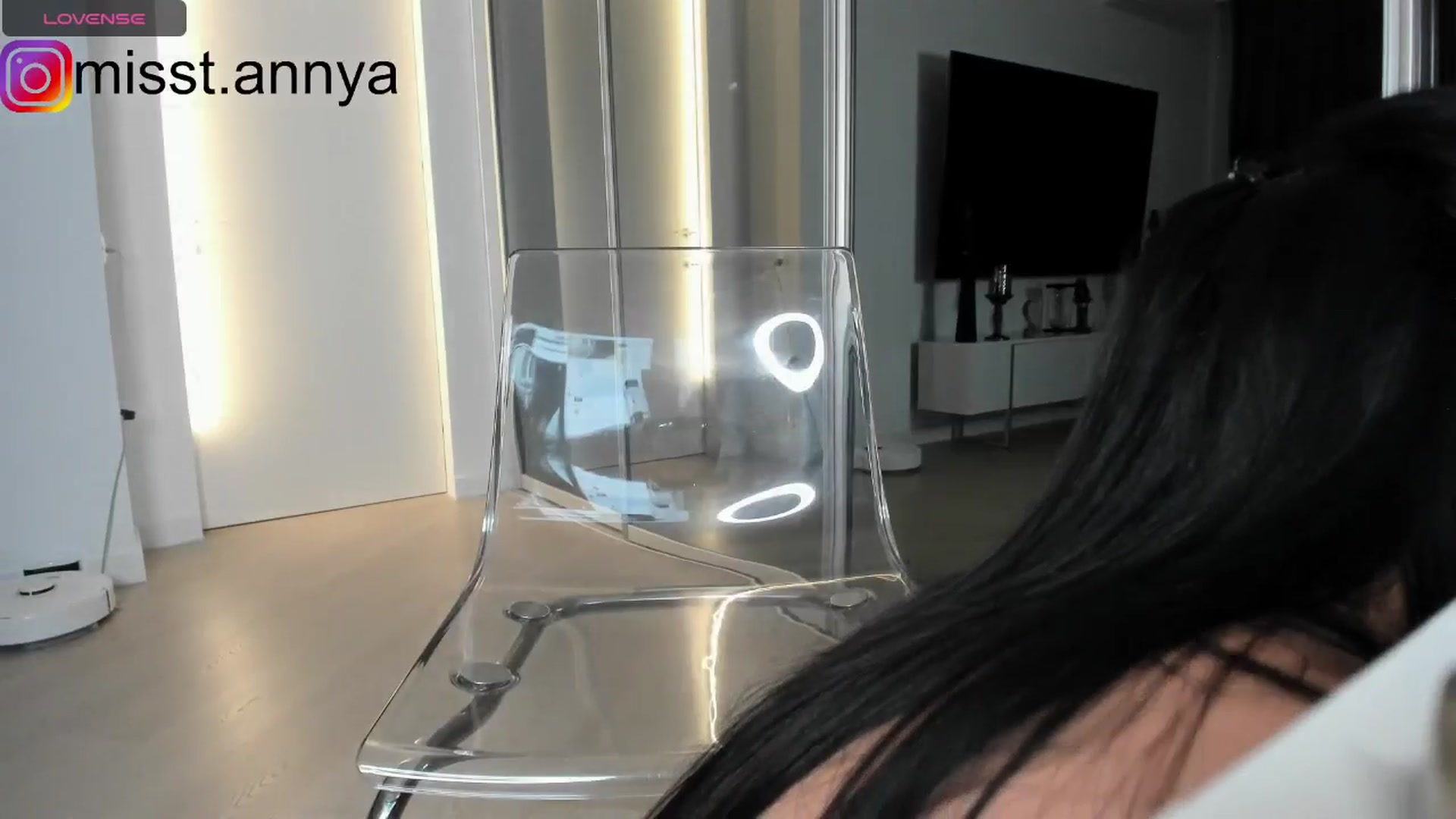 Gallery image thumbnail from Miss_Tanya's myfreecams stream on, 11/16/2024, 19:17 image 4 of 20
