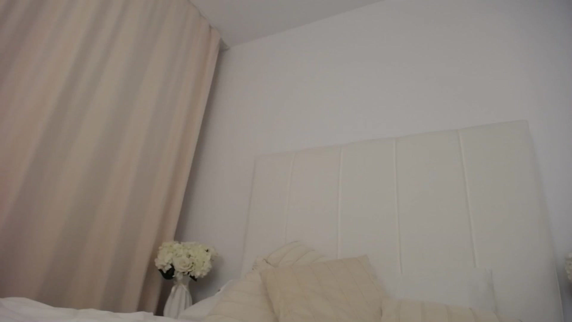 Gallery image thumbnail from Miss_Tease_'s myfreecams stream on, 09/13/2023, 01:53 image 11 of 20