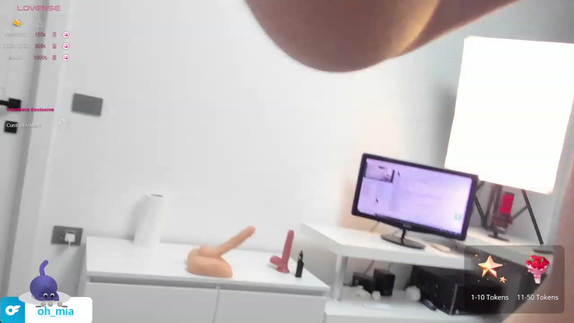 Gallery image thumbnail from Miss_Ugly's myfreecams stream on, 01/25/2024, 10:06 image 15 of 20