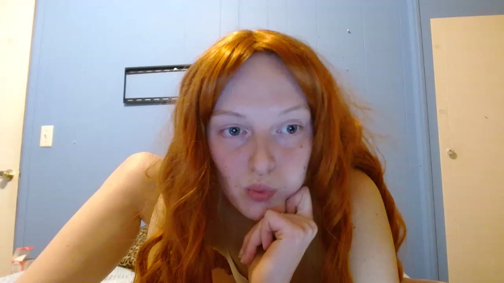 Gallery image thumbnail from Miss_VBliss's myfreecams stream on, 03/19/2023, 03:45 image 15 of 20