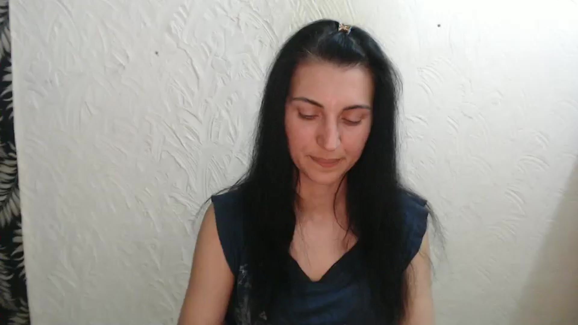 Gallery image thumbnail from Miss_Vivian's myfreecams stream on, 05/06/2026, 16:43 image 4 of 20