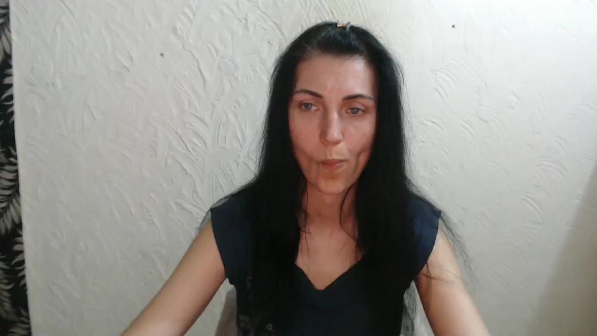 Gallery image thumbnail from Miss_Vivian's myfreecams stream on, 05/06/2026, 16:43 image 1 of 20