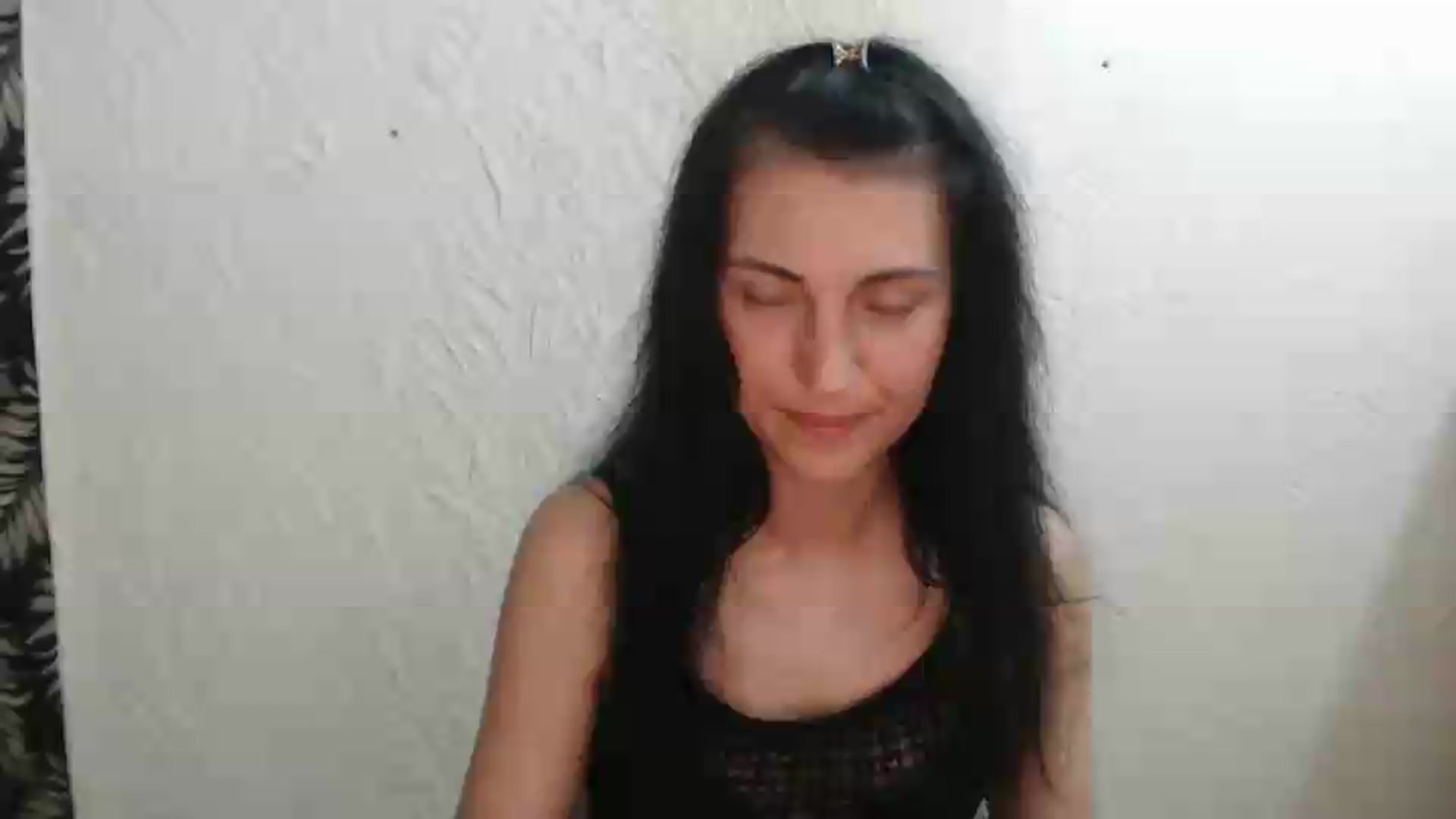 Gallery image thumbnail from Miss_Vivian's myfreecams stream on, 05/14/2026, 18:58 image 12 of 20