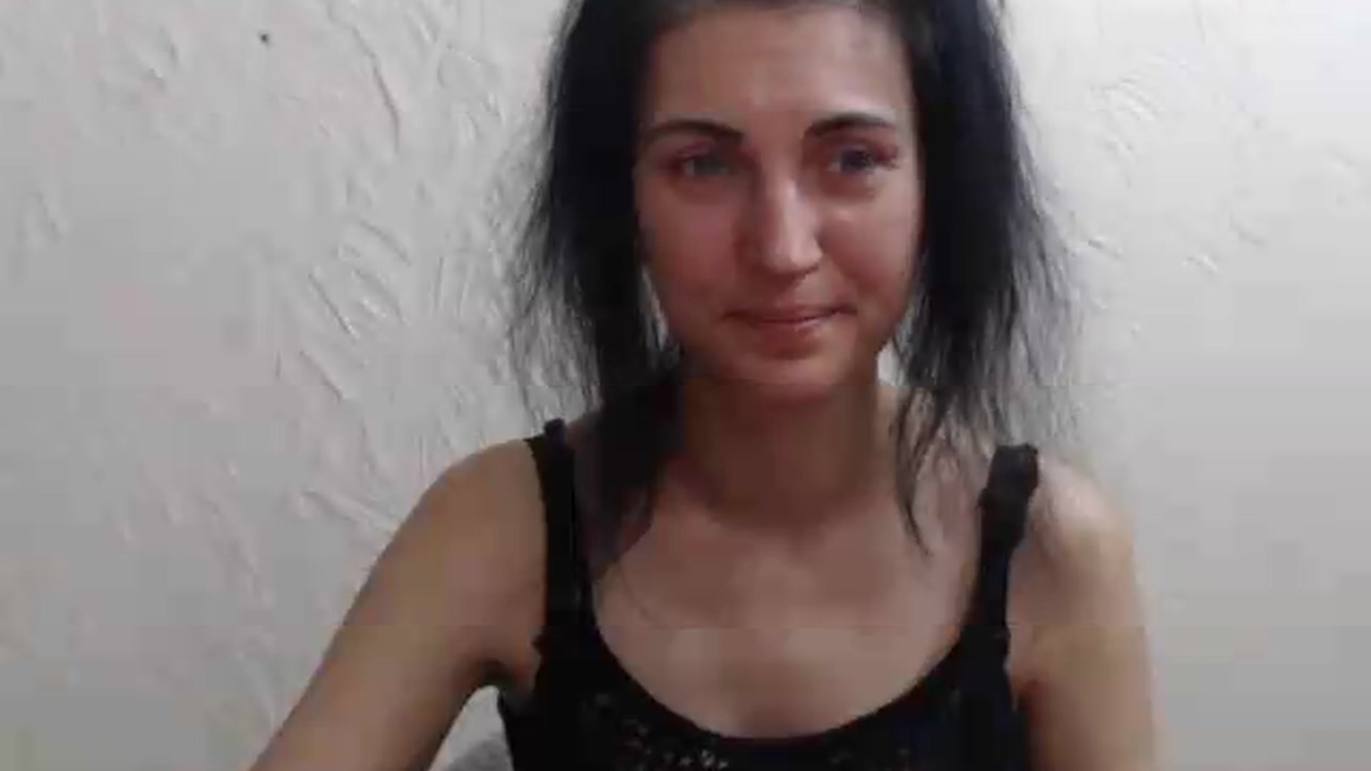 Gallery image thumbnail from Miss_Vivian's myfreecams stream on, 05/16/2026, 20:06 image 18 of 20