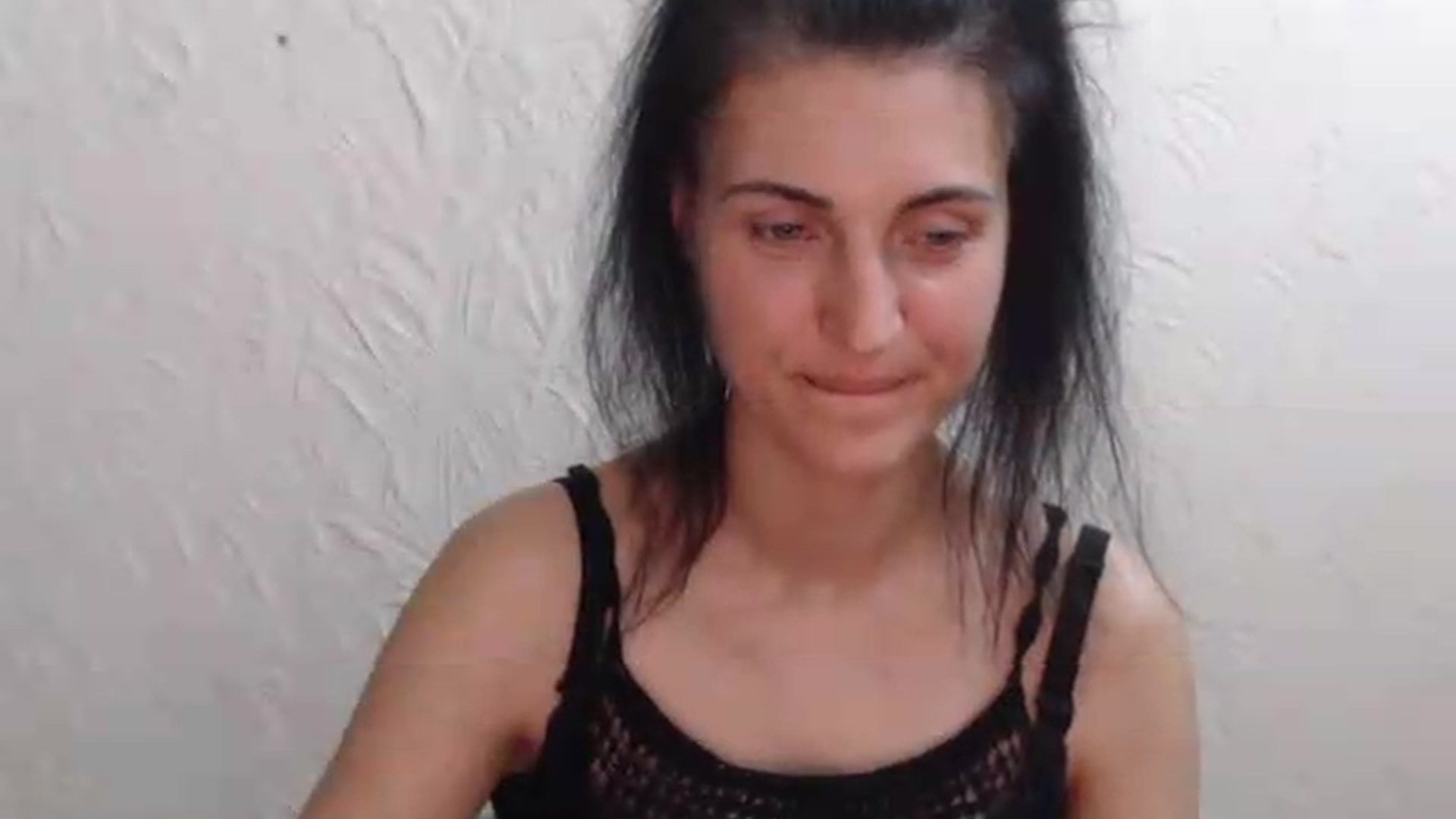 Gallery image thumbnail from Miss_Vivian's myfreecams stream on, 05/17/2026, 01:10 image 18 of 20