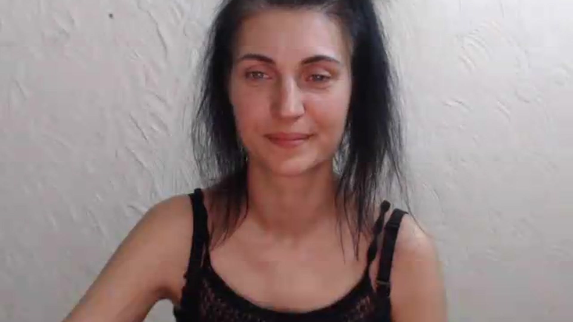 Gallery image thumbnail from Miss_Vivian's myfreecams stream on, 05/17/2026, 01:10 image 14 of 20