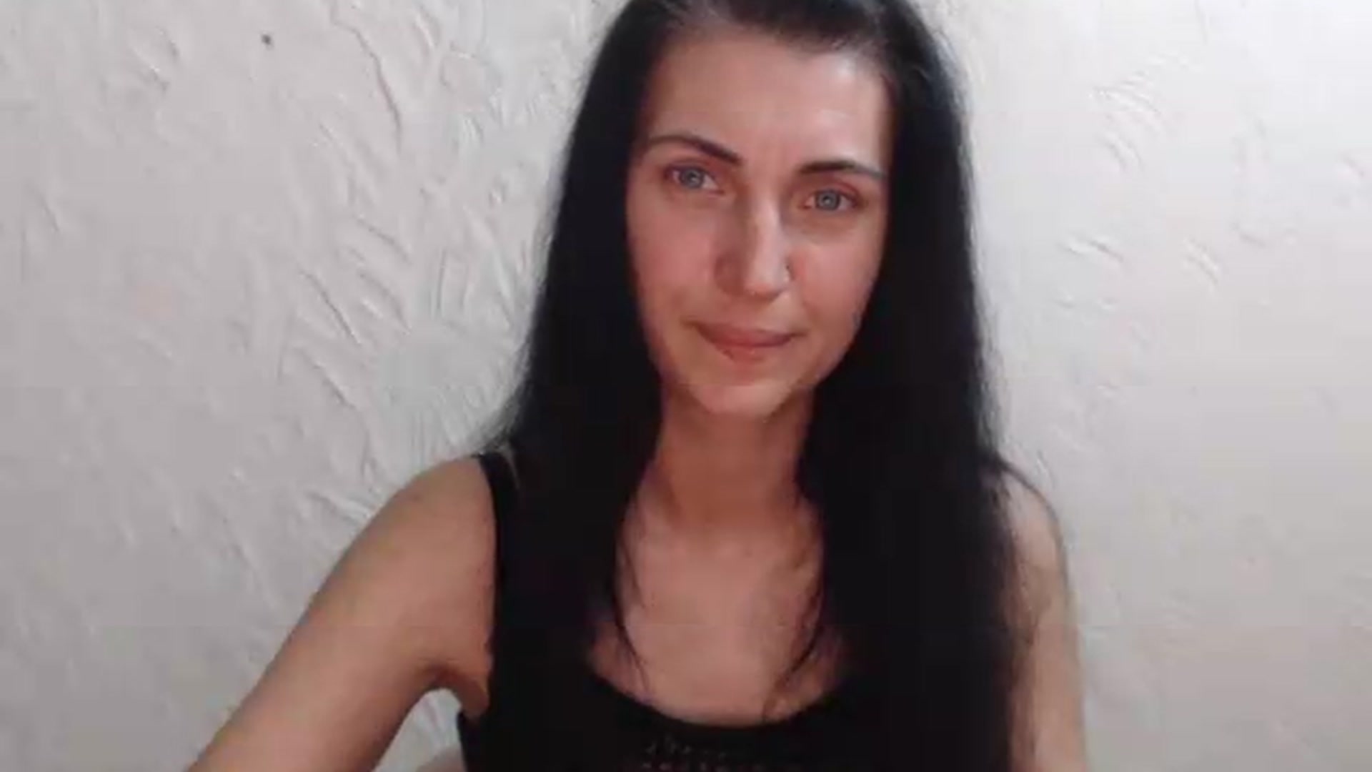 Gallery image thumbnail from Miss_Vivian's myfreecams stream on, 05/19/2026, 15:06 image 15 of 20
