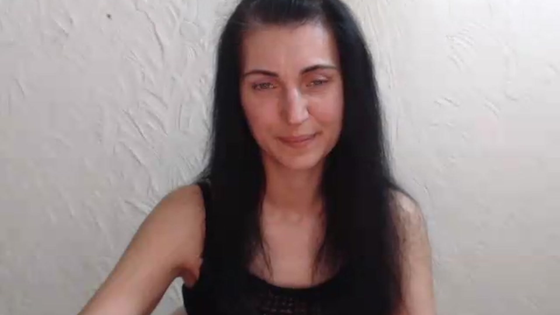 Gallery image thumbnail from Miss_Vivian's myfreecams stream on, 05/19/2026, 15:06 image 13 of 20