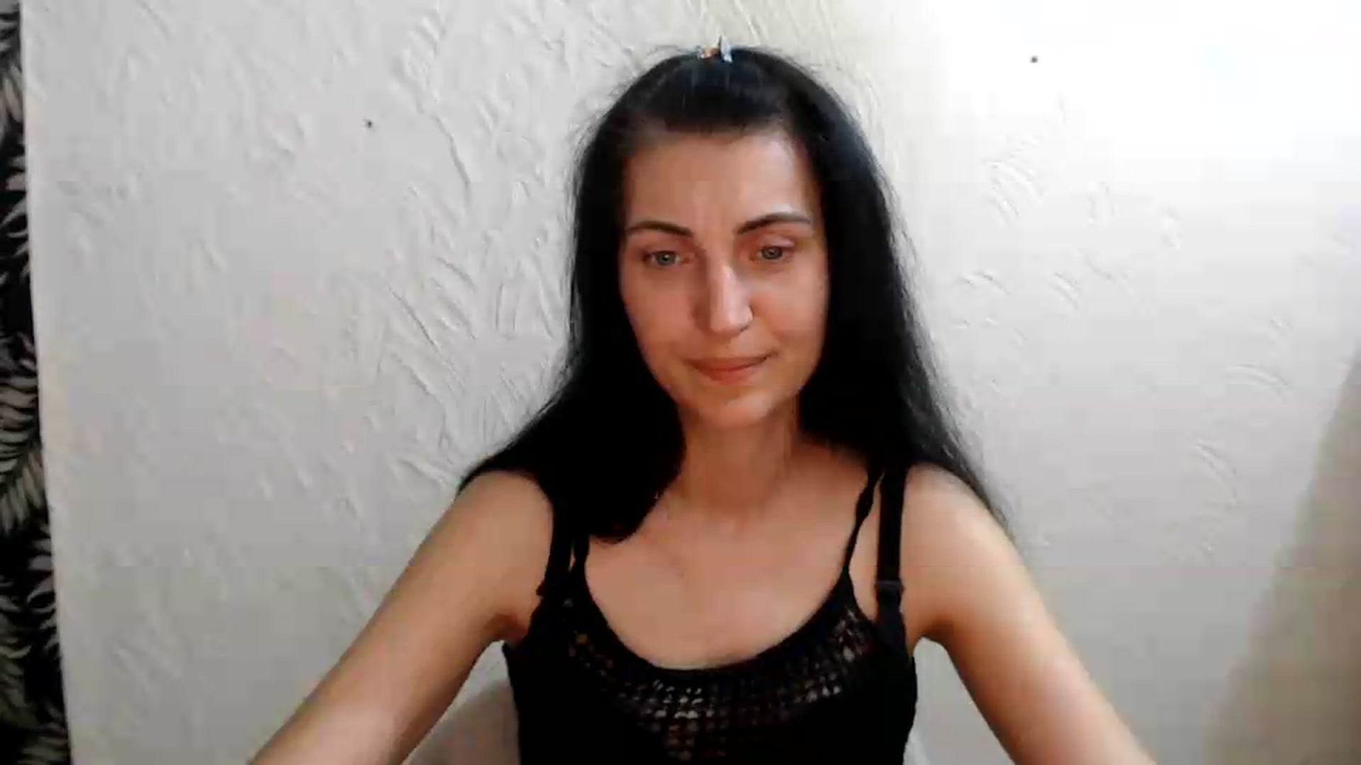Gallery image thumbnail from Miss_Vivian's myfreecams stream on, 05/19/2026, 17:35 image 3 of 20
