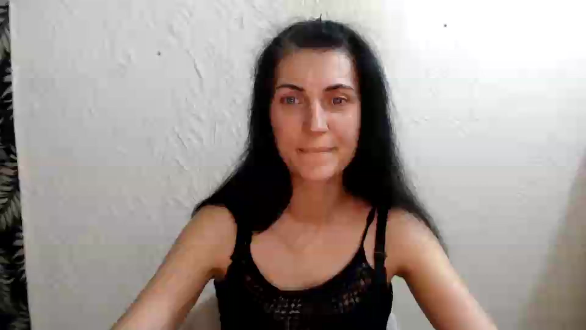 Gallery image thumbnail from Miss_Vivian's myfreecams stream on, 05/19/2026, 17:35 image 7 of 20