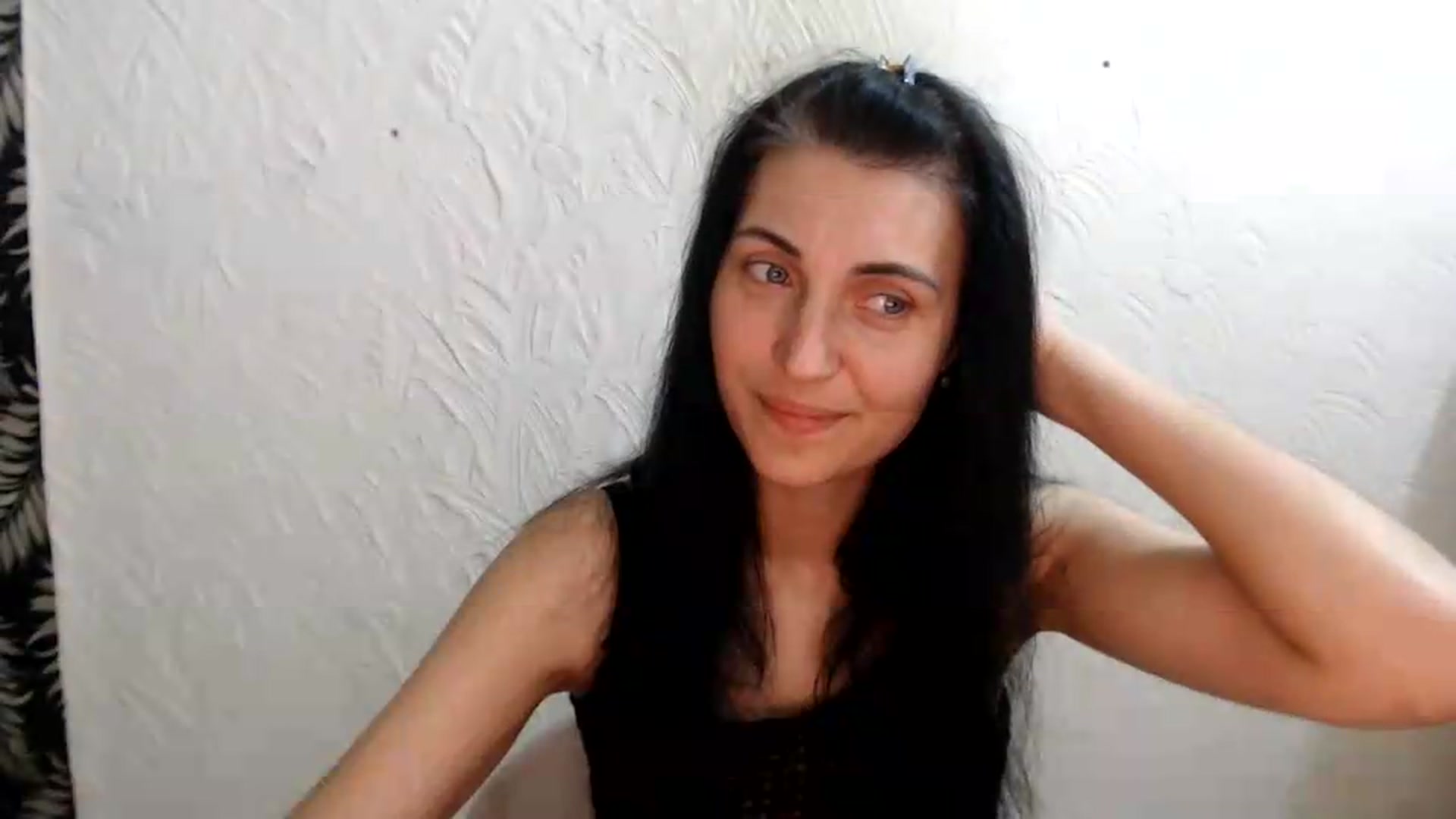 Gallery image thumbnail from Miss_Vivian's myfreecams stream on, 05/19/2026, 18:50 image 4 of 20
