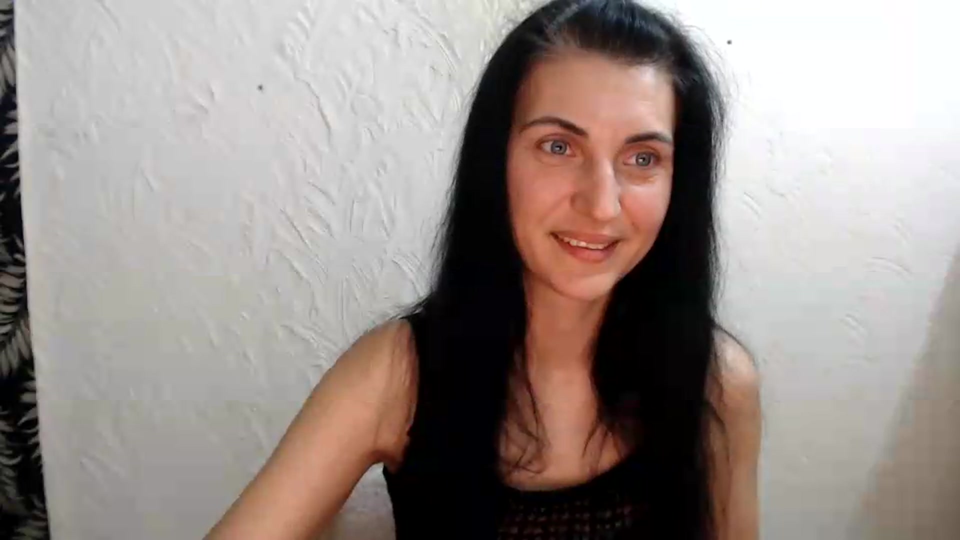Gallery image thumbnail from Miss_Vivian's myfreecams stream on, 05/19/2026, 18:50 image 13 of 20