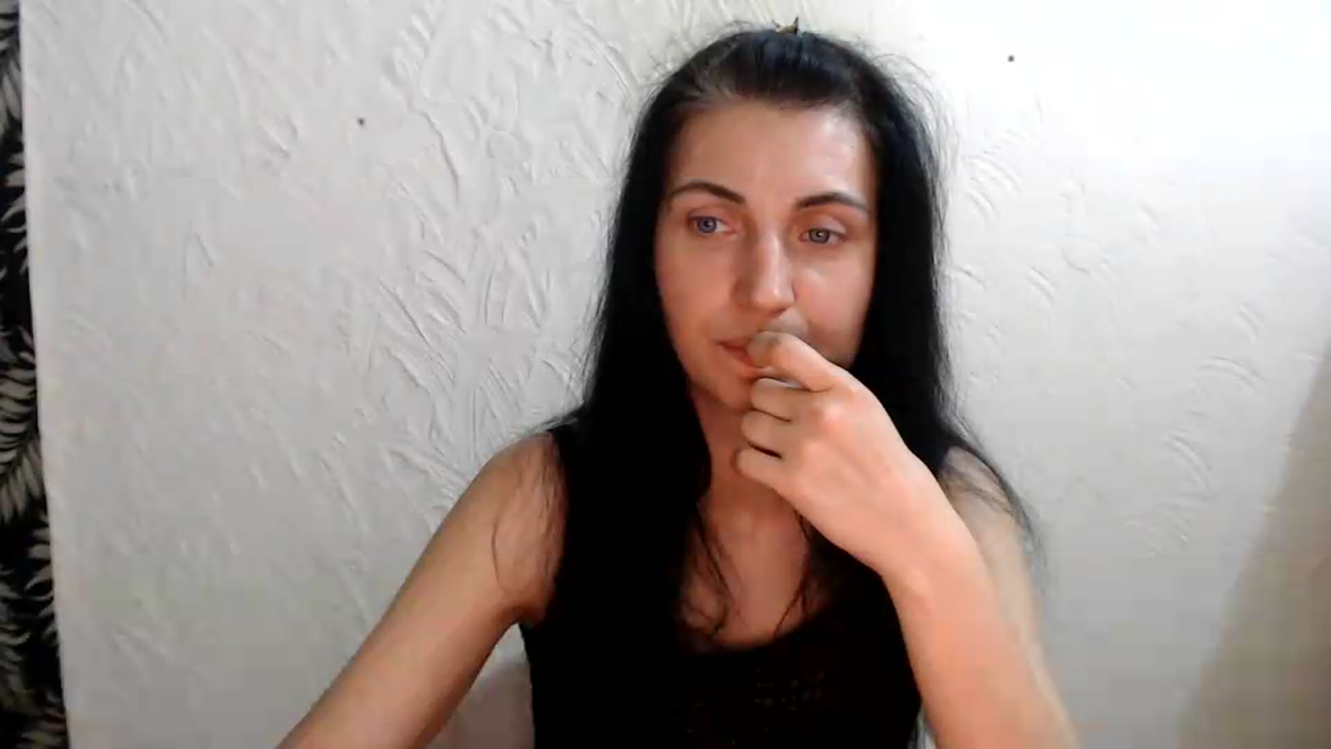 Gallery image thumbnail from Miss_Vivian's myfreecams stream on, 05/19/2026, 18:50 image 18 of 20