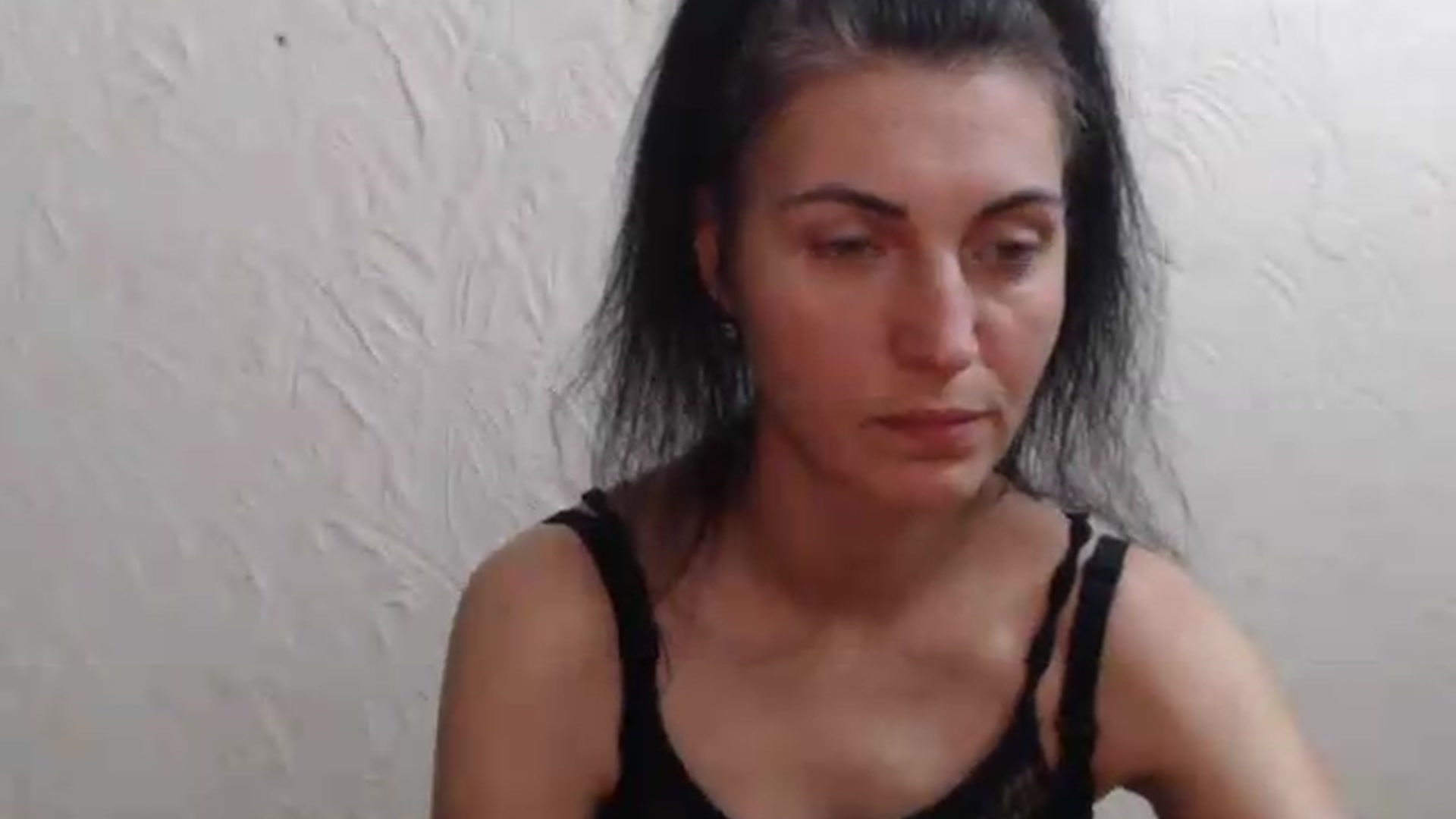 Gallery image thumbnail from Miss_Vivian's myfreecams stream on, 05/30/2026, 20:47 image 14 of 20