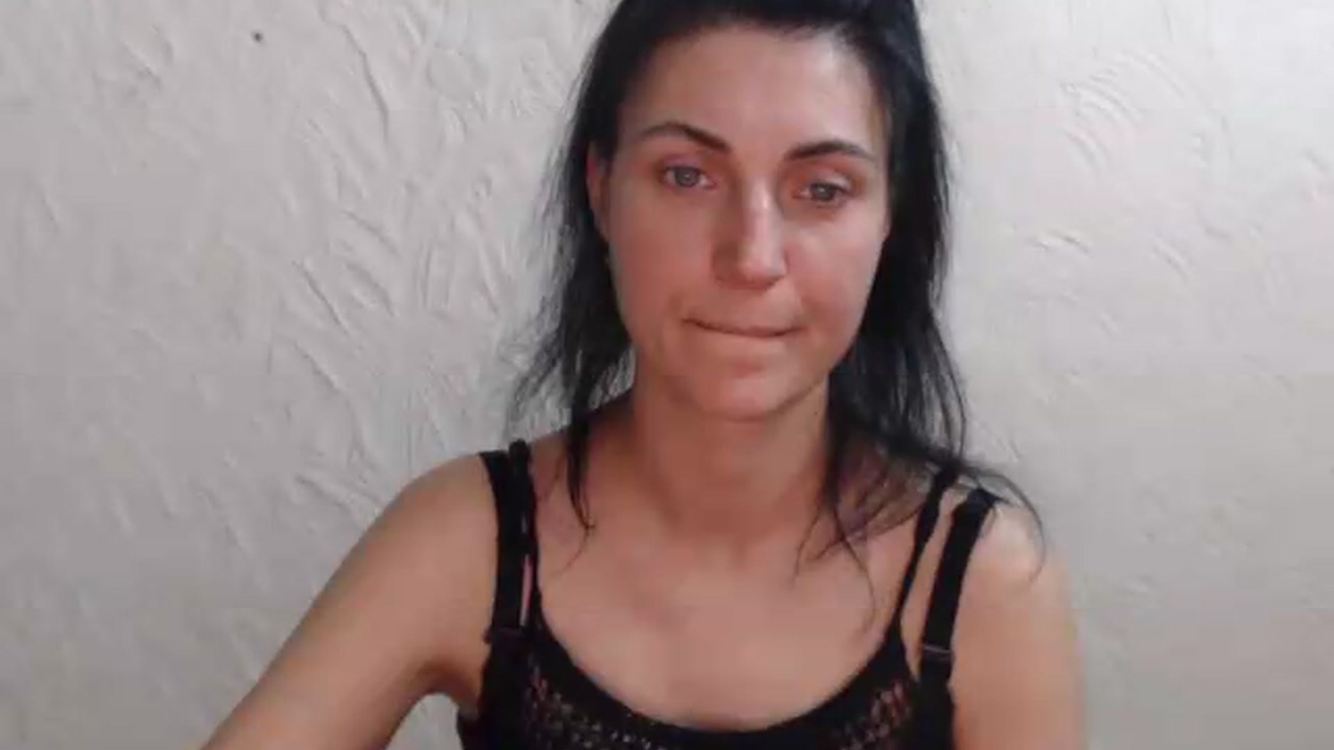 Gallery image thumbnail from Miss_Vivian's myfreecams stream on, 06/04/2026, 15:23 image 15 of 20