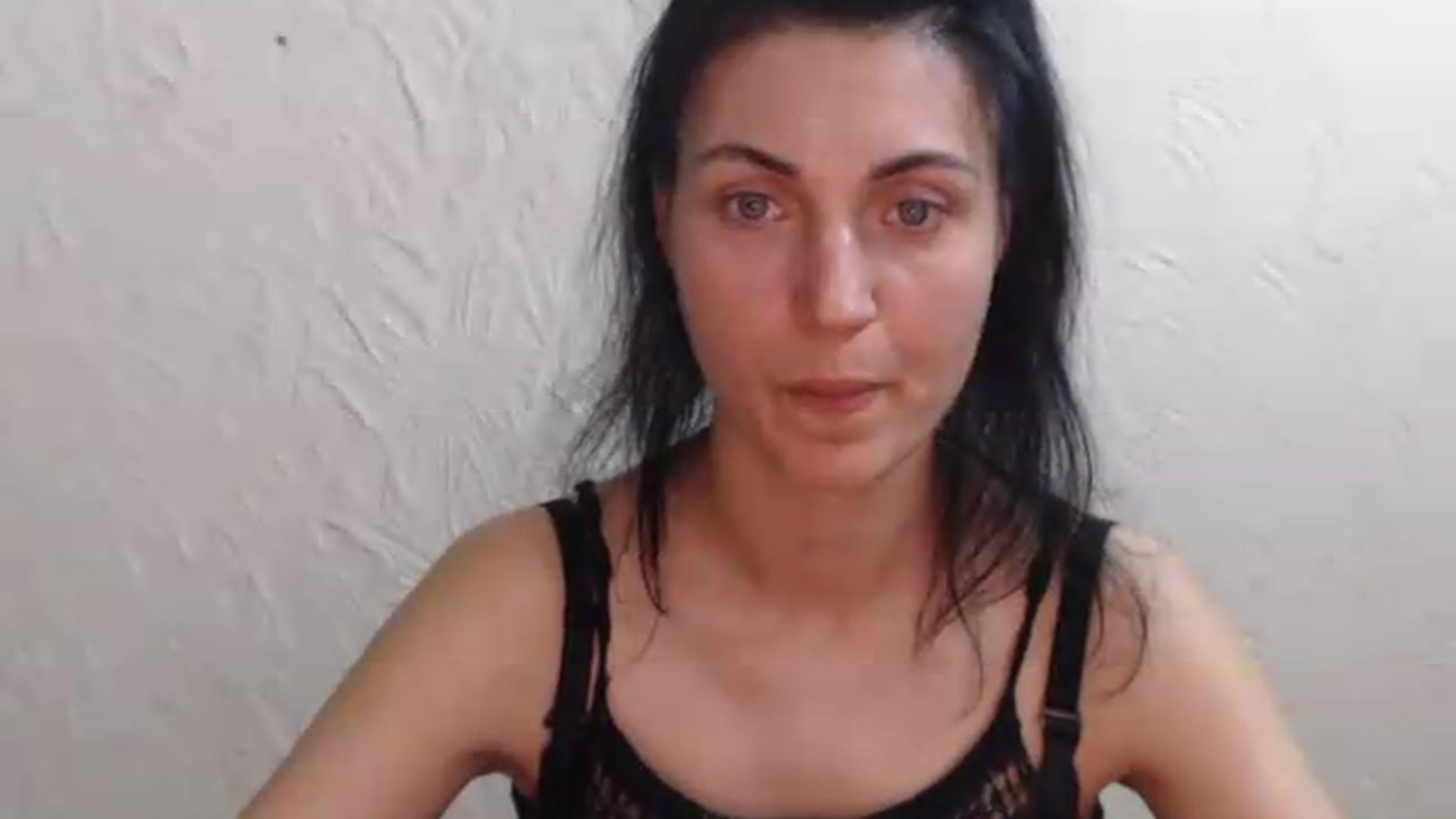 Gallery image thumbnail from Miss_Vivian's myfreecams stream on, 06/04/2026, 15:23 image 10 of 20