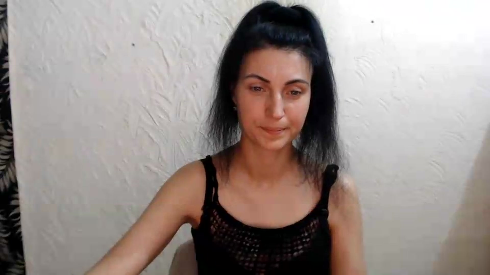 Gallery image thumbnail from Miss_Vivian's myfreecams stream on, 06/08/2026, 15:45 image 4 of 20