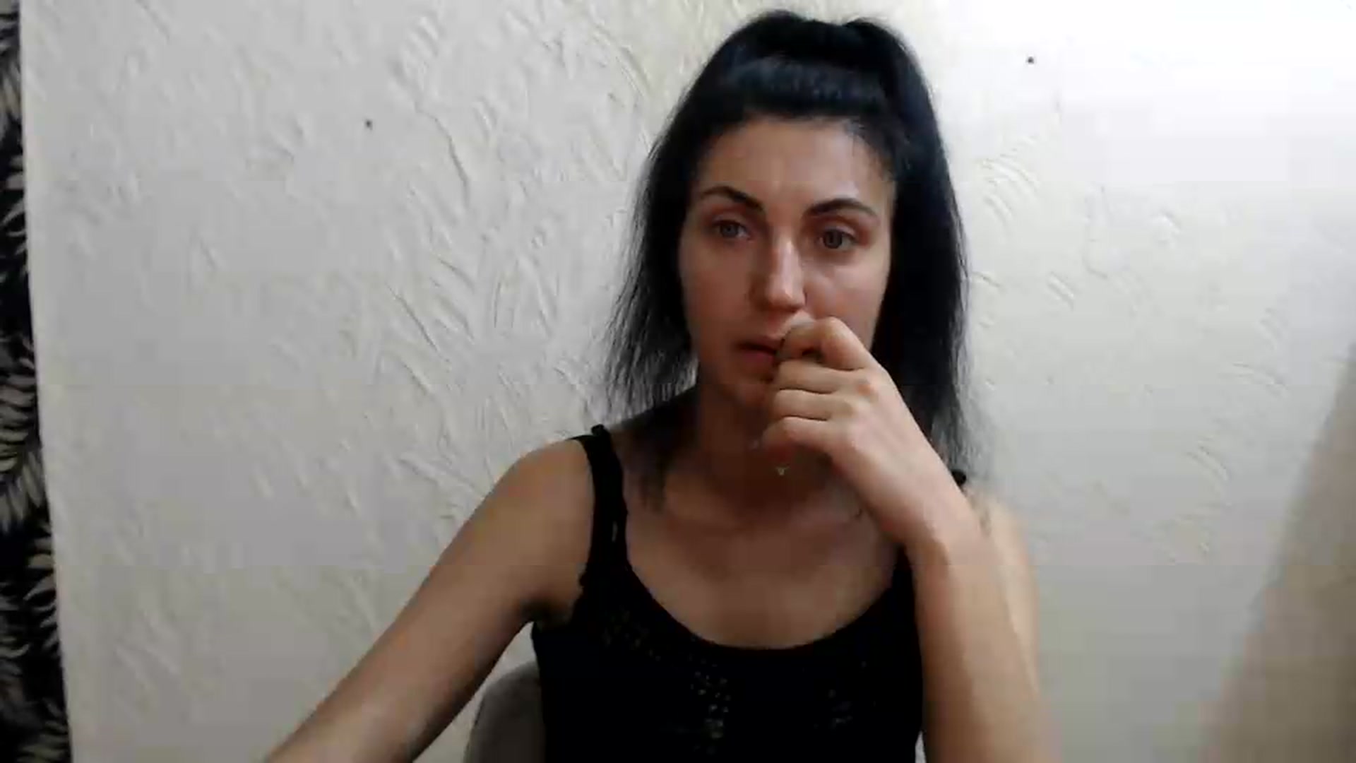 Gallery image thumbnail from Miss_Vivian's myfreecams stream on, 06/08/2026, 15:45 image 5 of 20