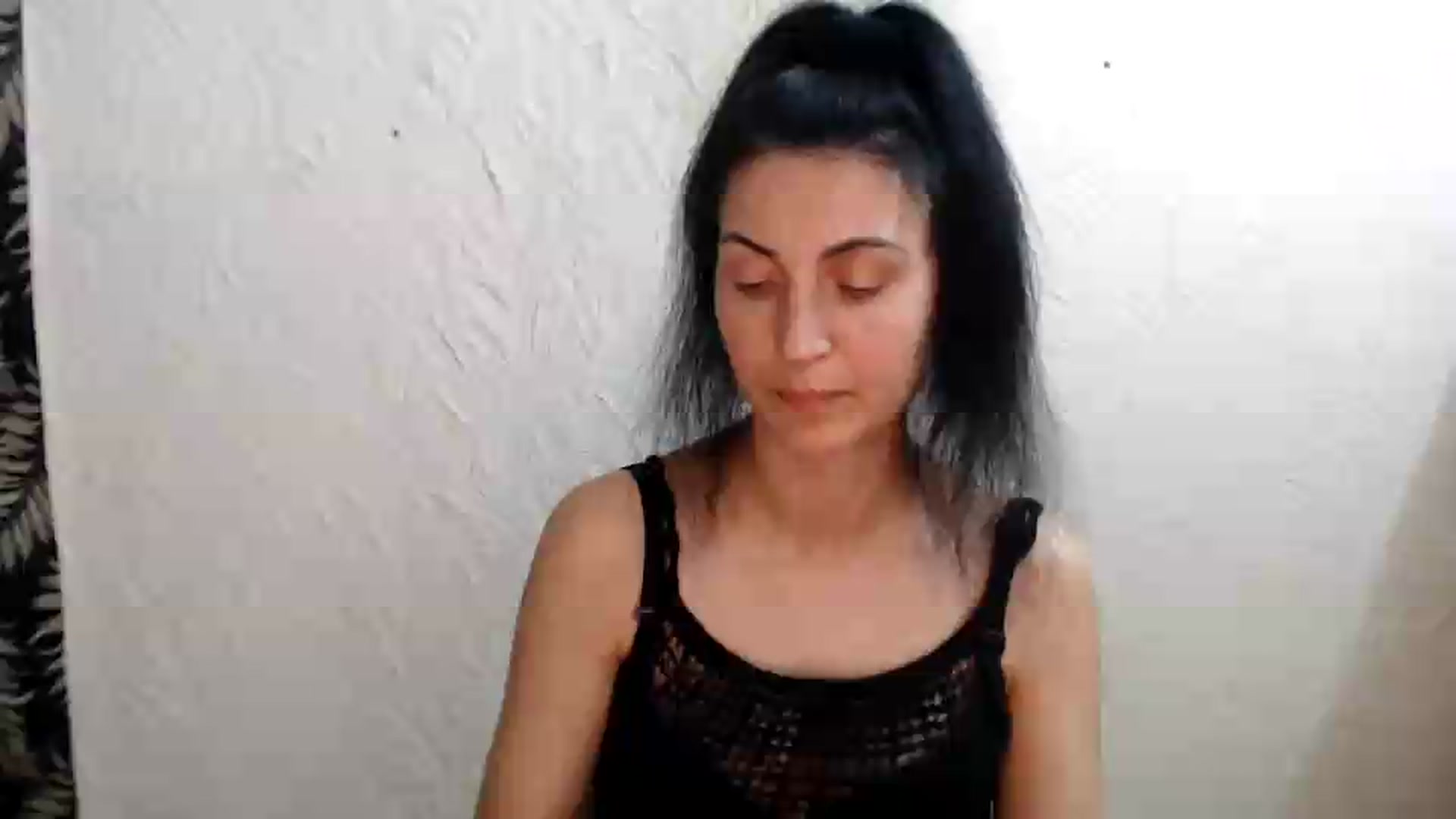 Gallery image thumbnail from Miss_Vivian's myfreecams stream on, 06/08/2026, 15:45 image 10 of 20