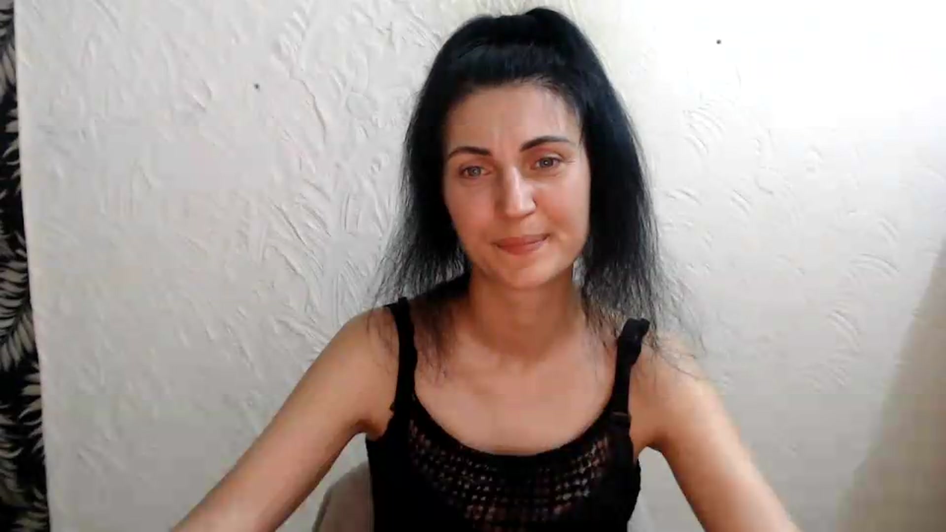 Gallery image thumbnail from Miss_Vivian's myfreecams stream on, 06/08/2026, 18:04 image 9 of 20