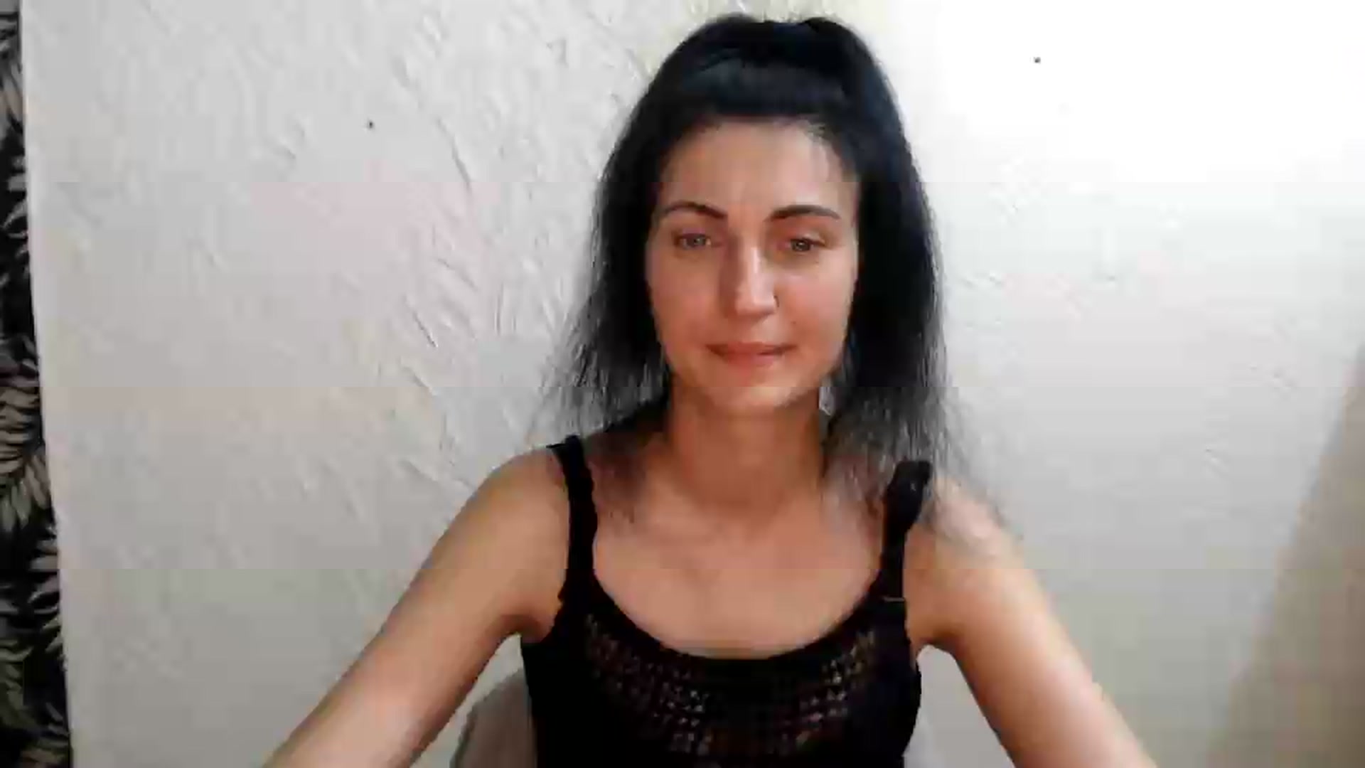 Gallery image thumbnail from Miss_Vivian's myfreecams stream on, 06/08/2026, 18:04 image 15 of 20
