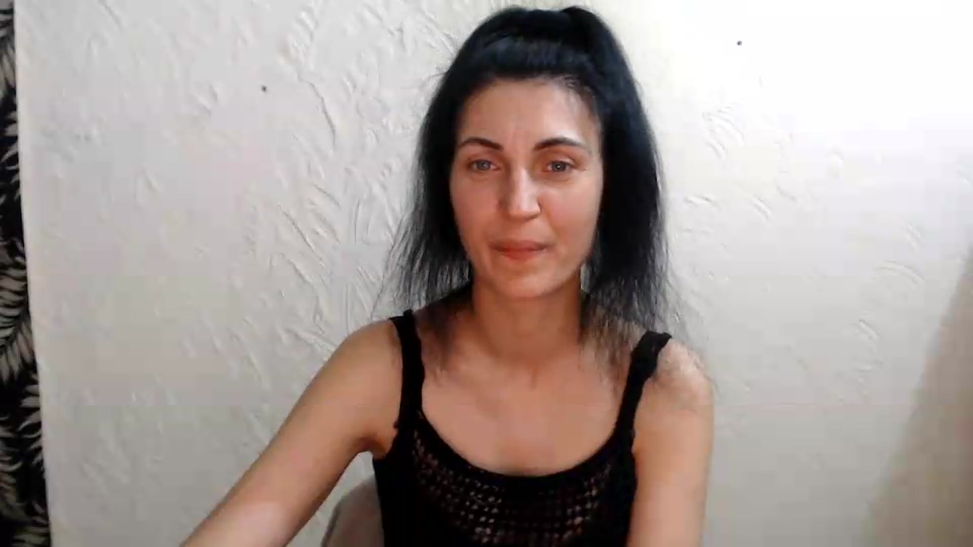Gallery image thumbnail from Miss_Vivian's myfreecams stream on, 06/08/2026, 18:04 image 17 of 20