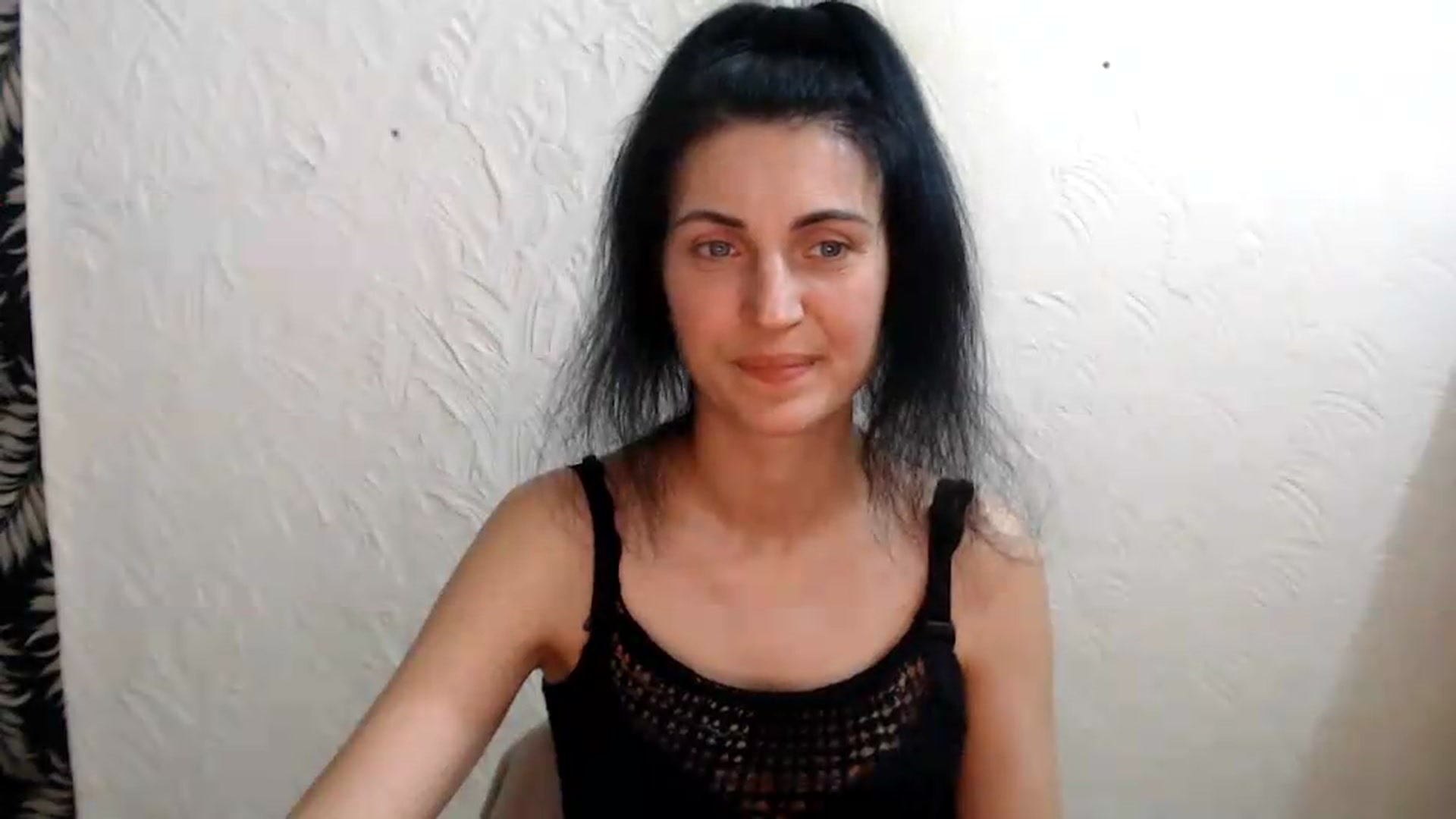 Gallery image thumbnail from Miss_Vivian's myfreecams stream on, 06/08/2026, 18:04 image 5 of 20