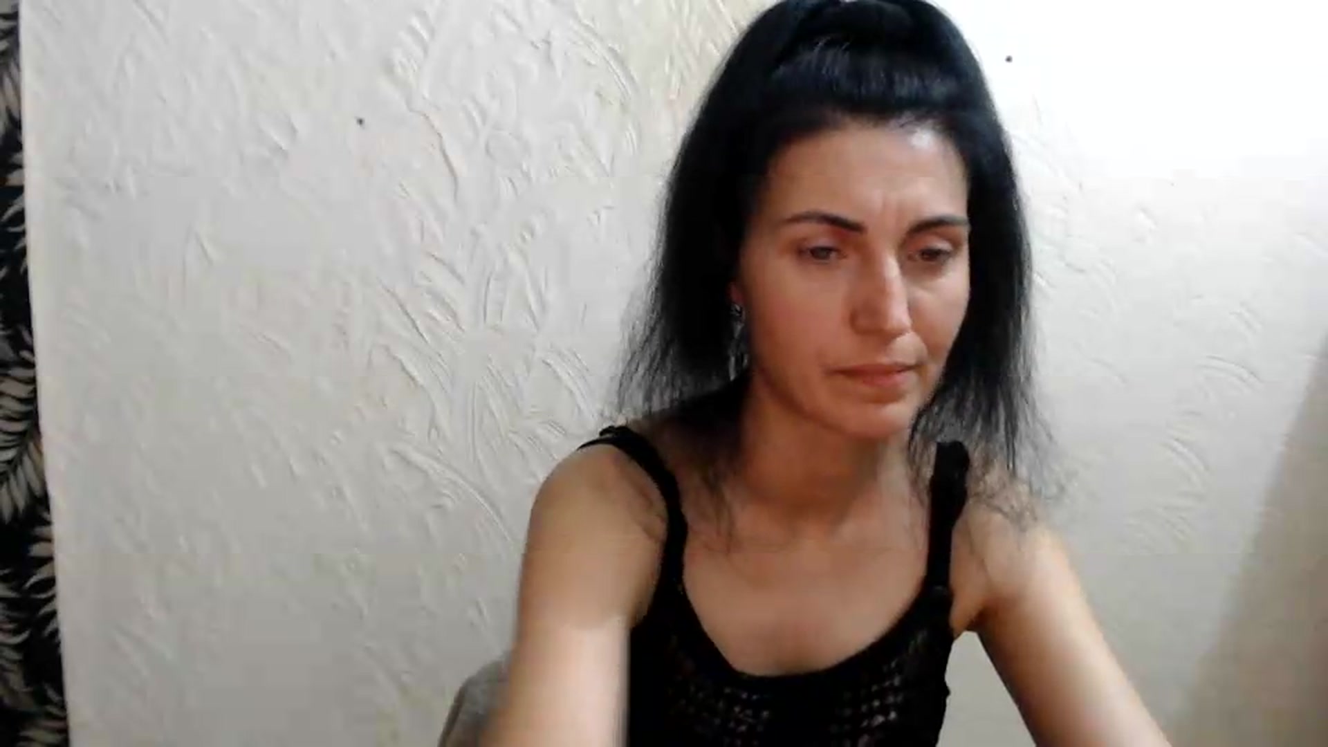 Gallery image thumbnail from Miss_Vivian's myfreecams stream on, 06/08/2026, 18:04 image 7 of 20