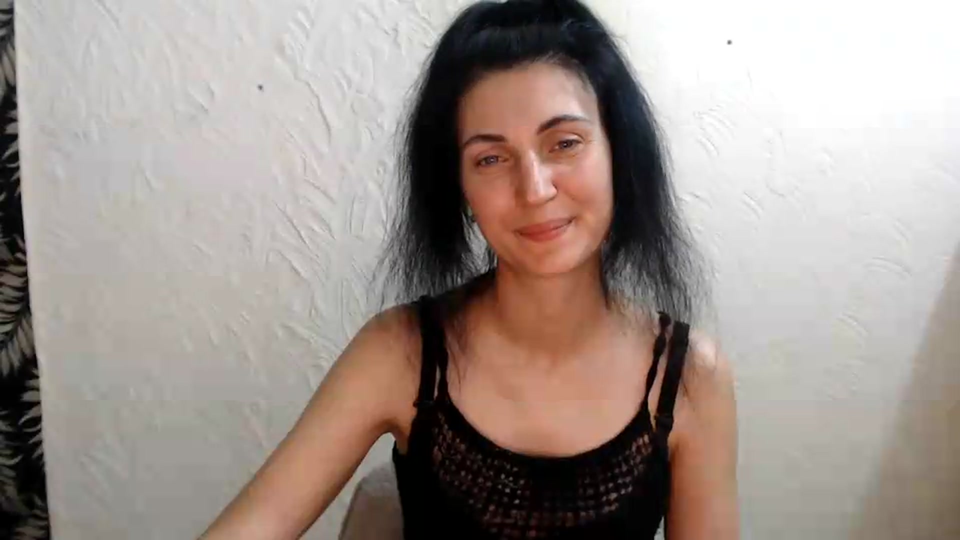 Gallery image thumbnail from Miss_Vivian's myfreecams stream on, 06/08/2026, 19:01 image 13 of 20