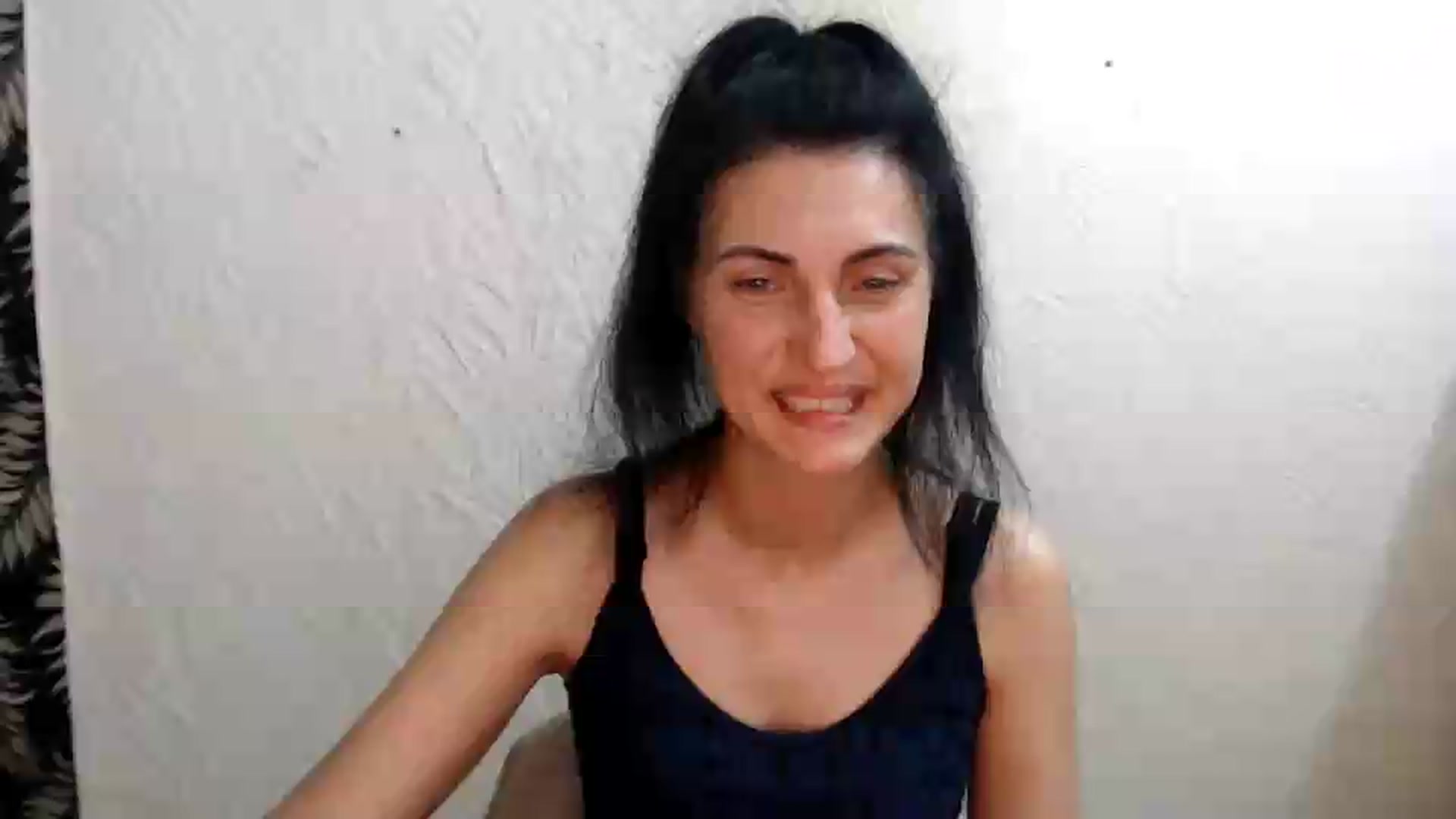 Gallery image thumbnail from Miss_Vivian's myfreecams stream on, 06/09/2026, 19:07 image 1 of 20