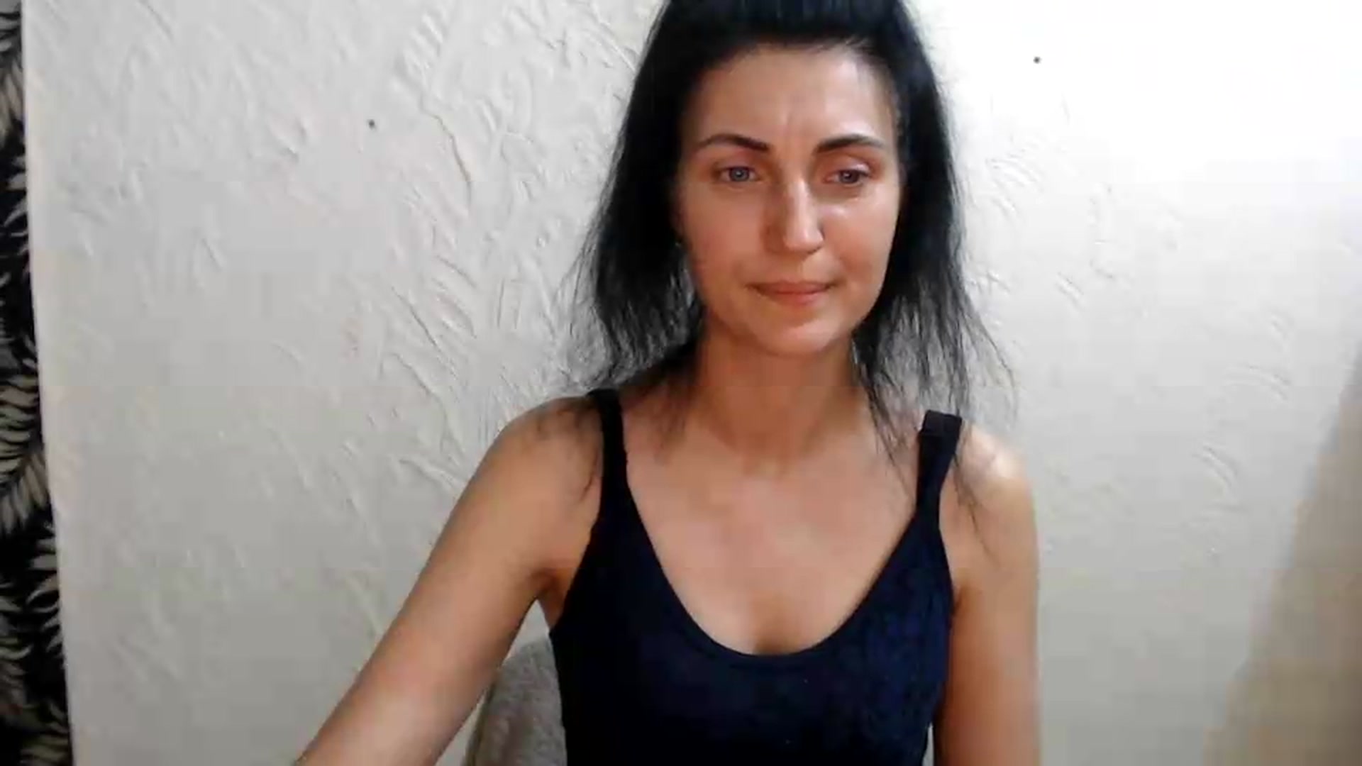 Gallery image thumbnail from Miss_Vivian's myfreecams stream on, 06/09/2026, 19:07 image 20 of 20