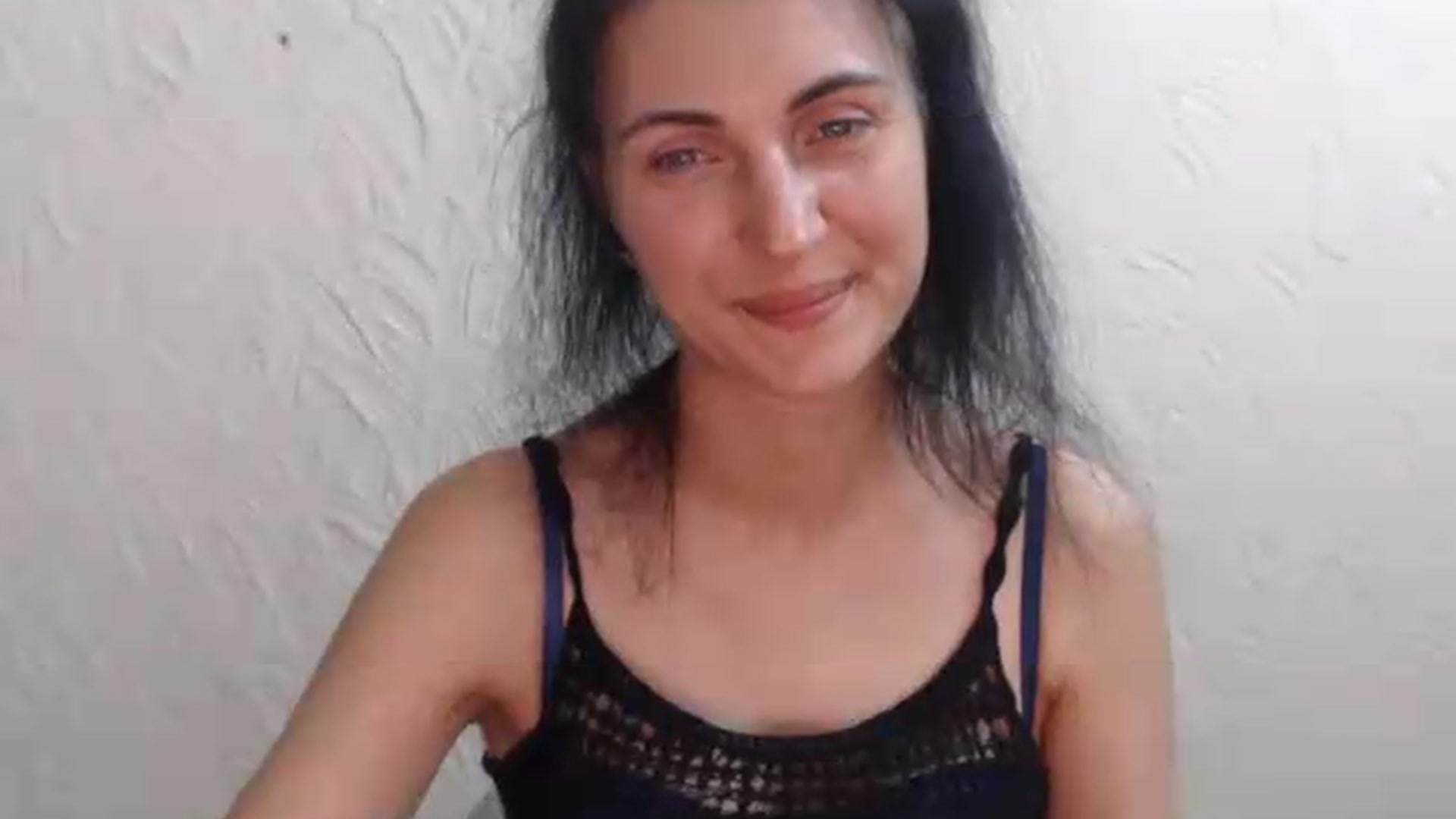 Gallery image thumbnail from Miss_Vivian's myfreecams stream on, 06/22/2026, 14:34 image 14 of 20