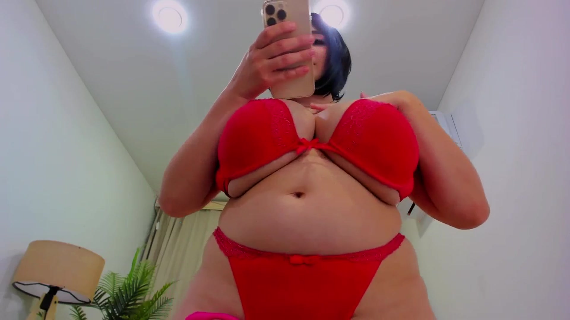 Gallery image thumbnail from Miss_XXXL's myfreecams stream on, 10/29/2025, 15:55 image 2 of 20