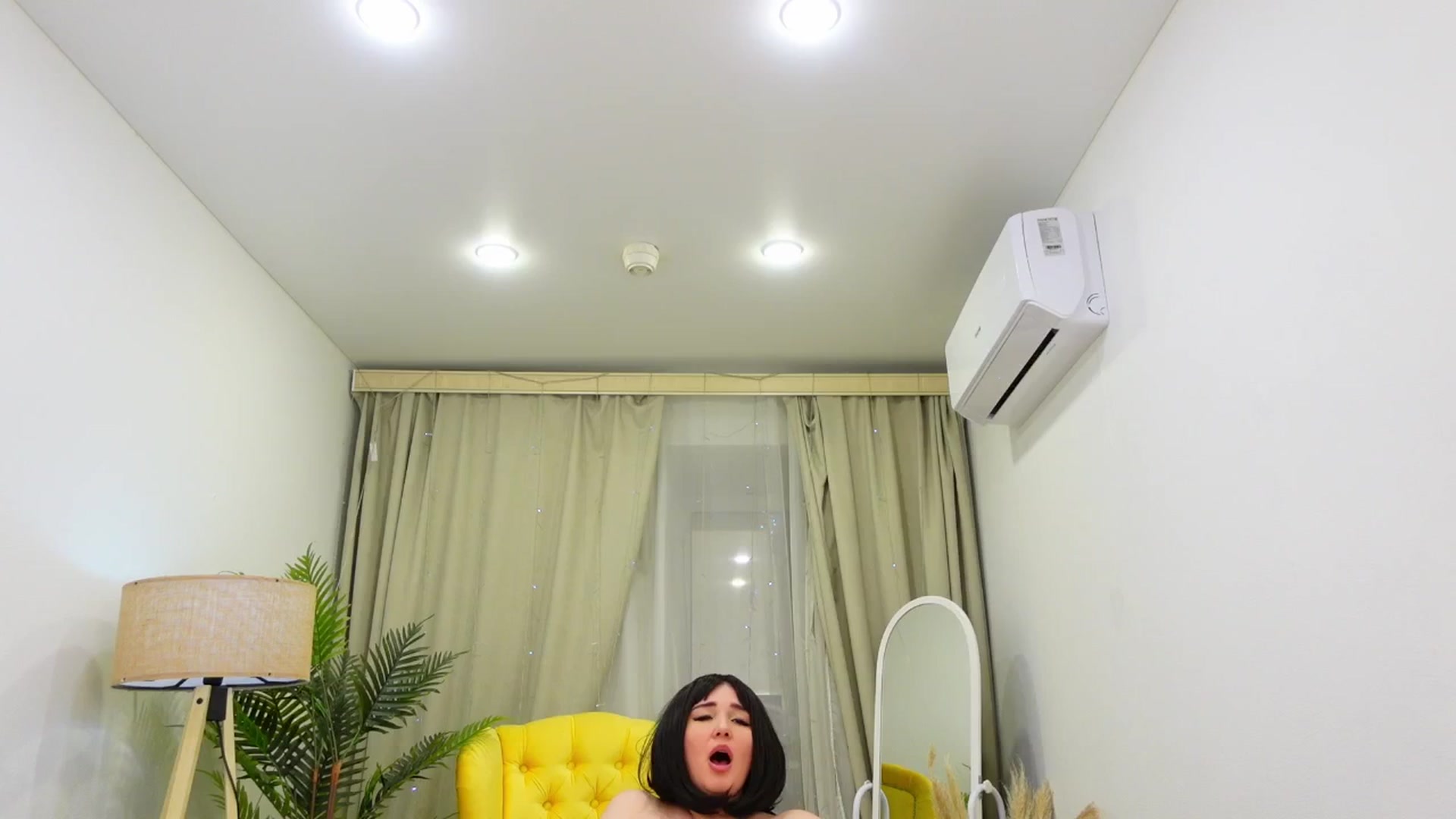 Gallery image thumbnail from Miss_XXXL's myfreecams stream on, 02/19/2026, 18:05 image 5 of 20