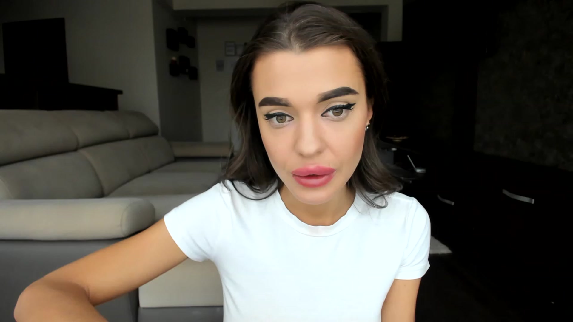 Gallery image thumbnail from Miss_X_'s myfreecams stream on, 11/15/2022, 12:20 image 18 of 20