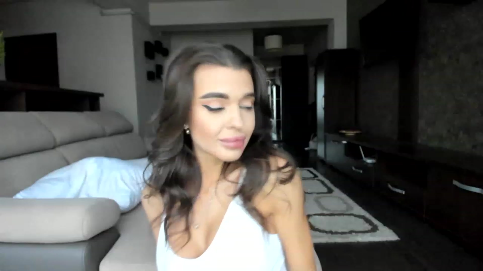 Gallery image thumbnail from Miss_X_'s myfreecams stream on, 12/05/2022, 13:55 image 13 of 20
