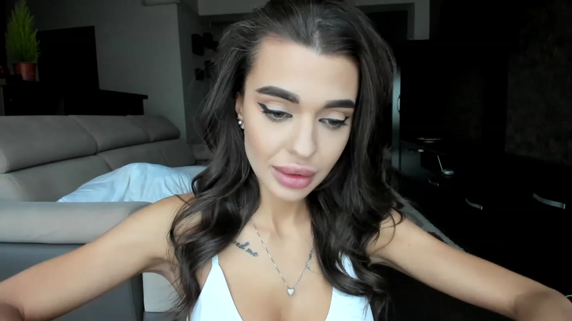 Gallery image thumbnail from Miss_X_'s myfreecams stream on, 12/05/2022, 13:55 image 15 of 20