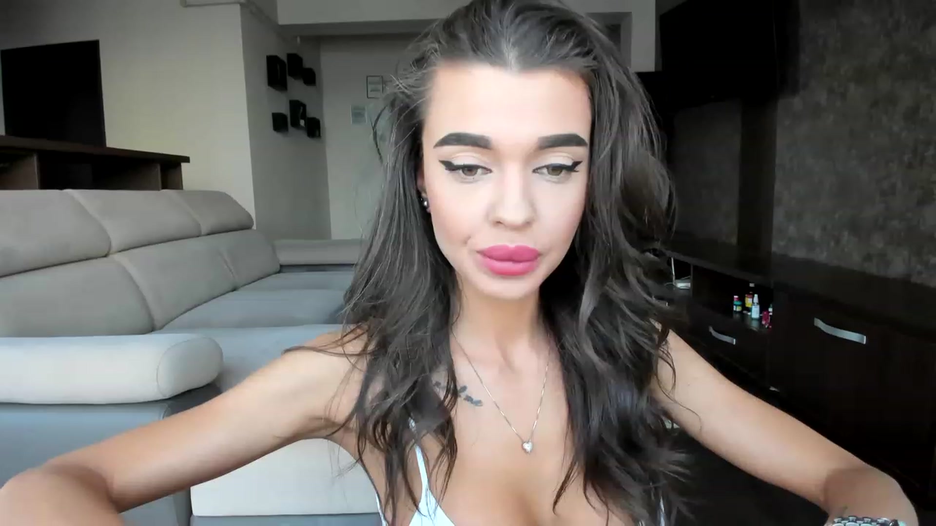 Gallery image thumbnail from Miss_X_'s myfreecams stream on, 01/17/2023, 13:17 image 10 of 20