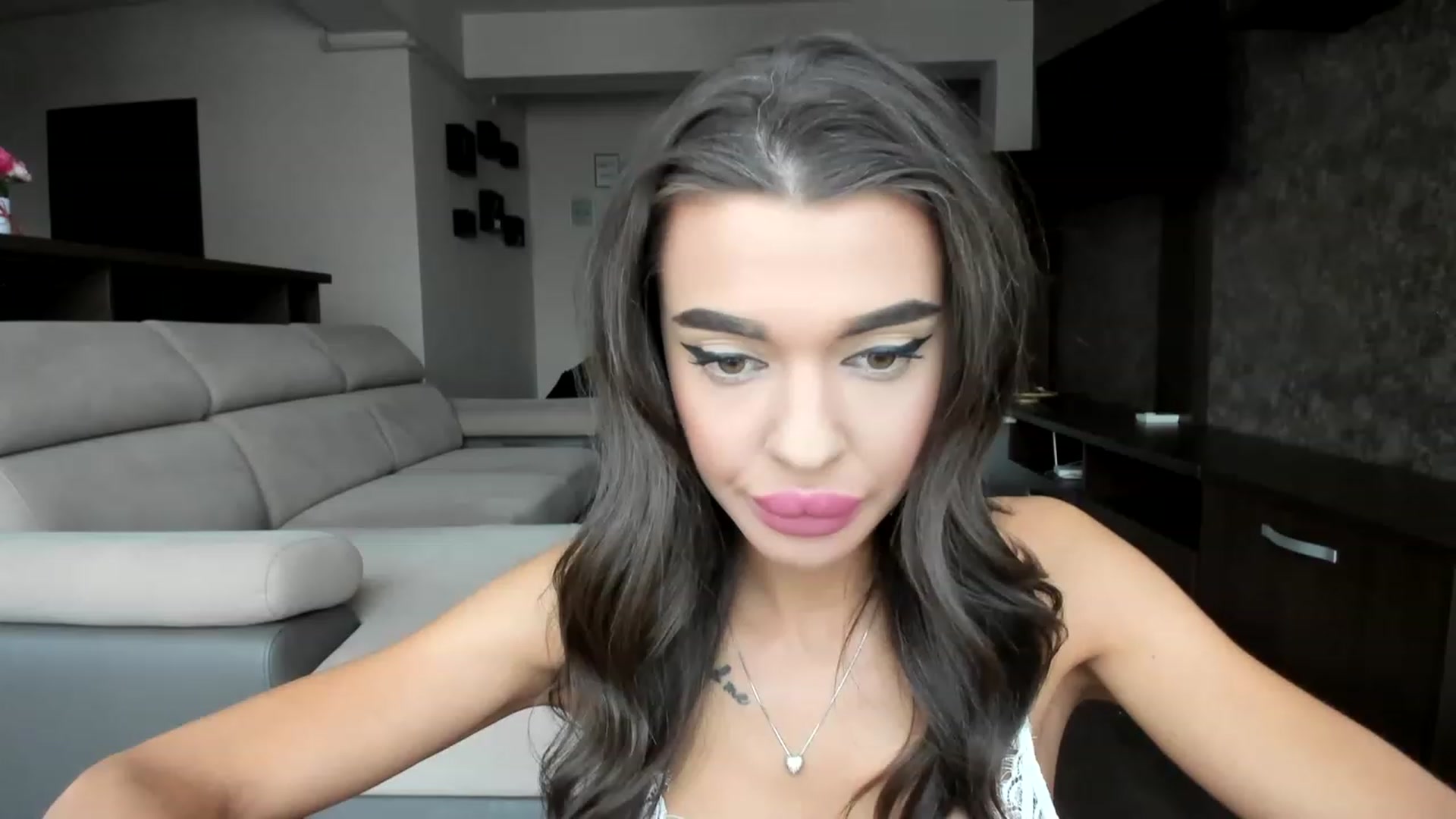 Gallery image thumbnail from Miss_X_'s myfreecams stream on, 01/22/2023, 14:34 image 1 of 20