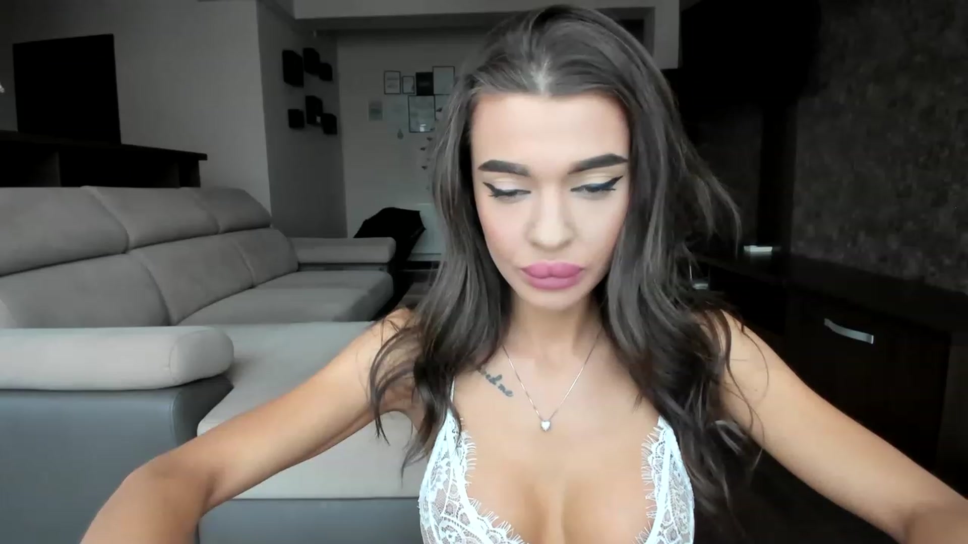 Gallery image thumbnail from Miss_X_'s myfreecams stream on, 01/22/2023, 14:34 image 11 of 20