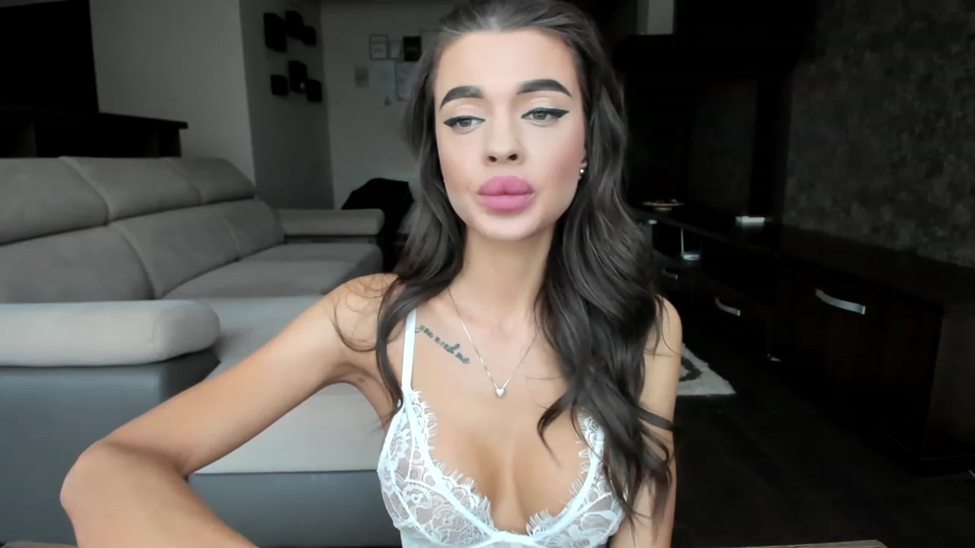 Gallery image thumbnail from Miss_X_'s myfreecams stream on, 01/22/2023, 14:34 image 10 of 20