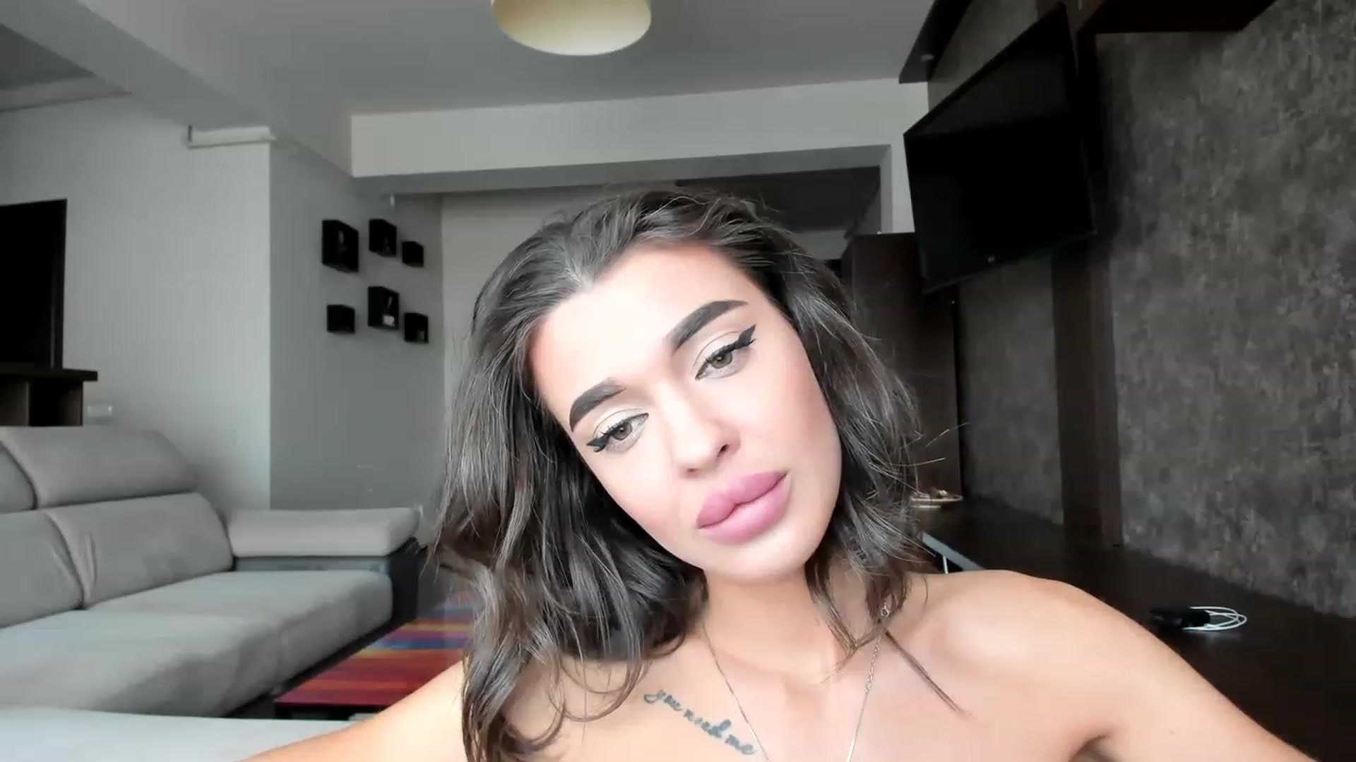 Gallery image thumbnail from Miss_X_'s myfreecams stream on, 02/06/2023, 13:00 image 3 of 20