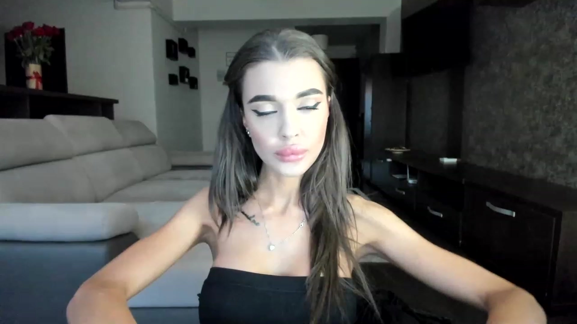 Gallery image thumbnail from Miss_X_'s myfreecams stream on, 02/20/2023, 16:06 image 3 of 20