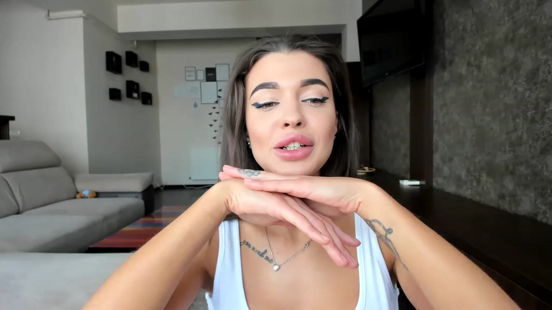 Gallery image thumbnail from Miss_X_'s myfreecams stream on, 03/20/2023, 13:04 image 6 of 20
