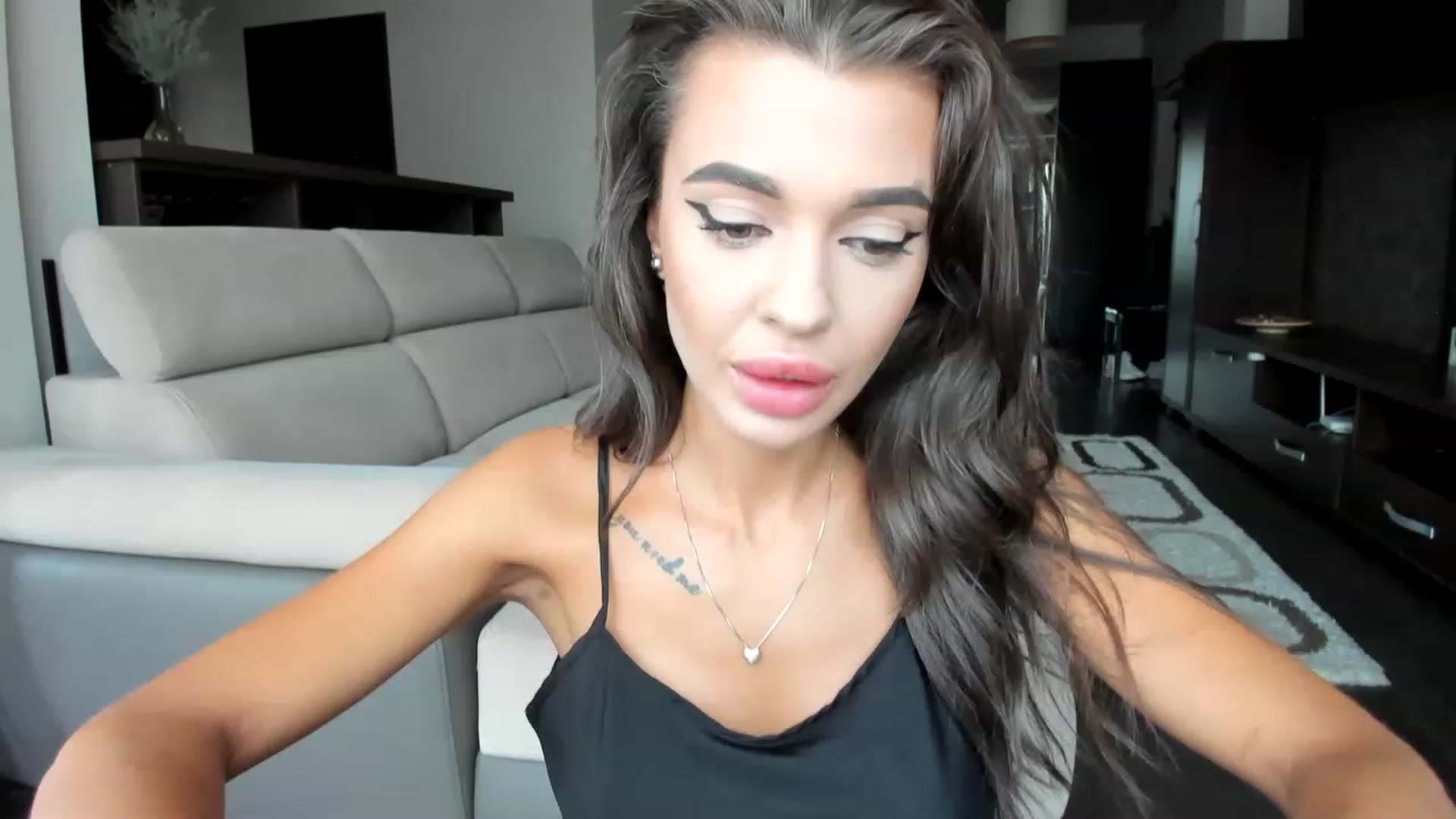 Gallery image thumbnail from Miss_X_'s myfreecams stream on, 08/04/2023, 16:04 image 20 of 20
