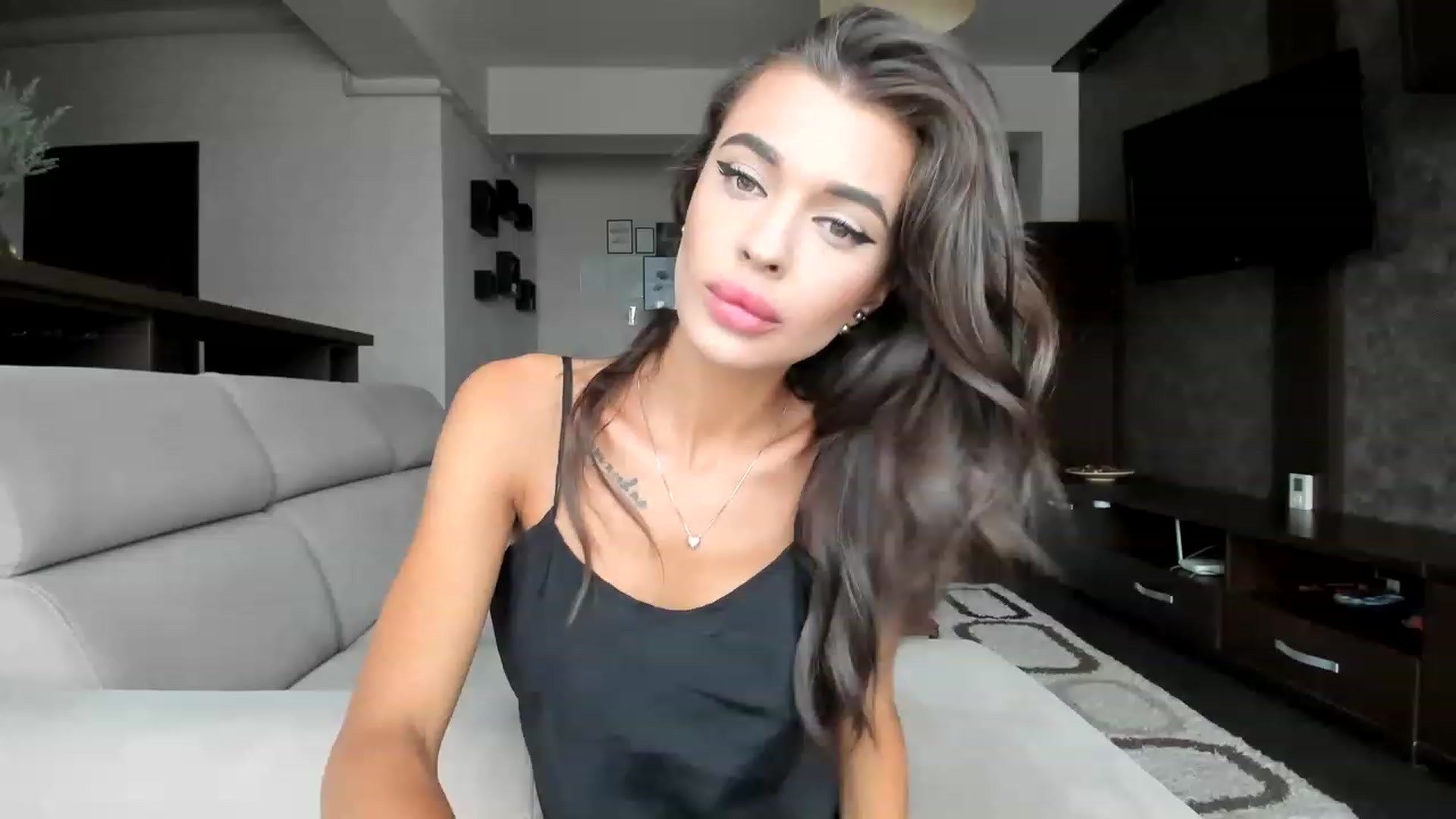 Gallery image thumbnail from Miss_X_'s myfreecams stream on, 08/04/2023, 16:04 image 14 of 20