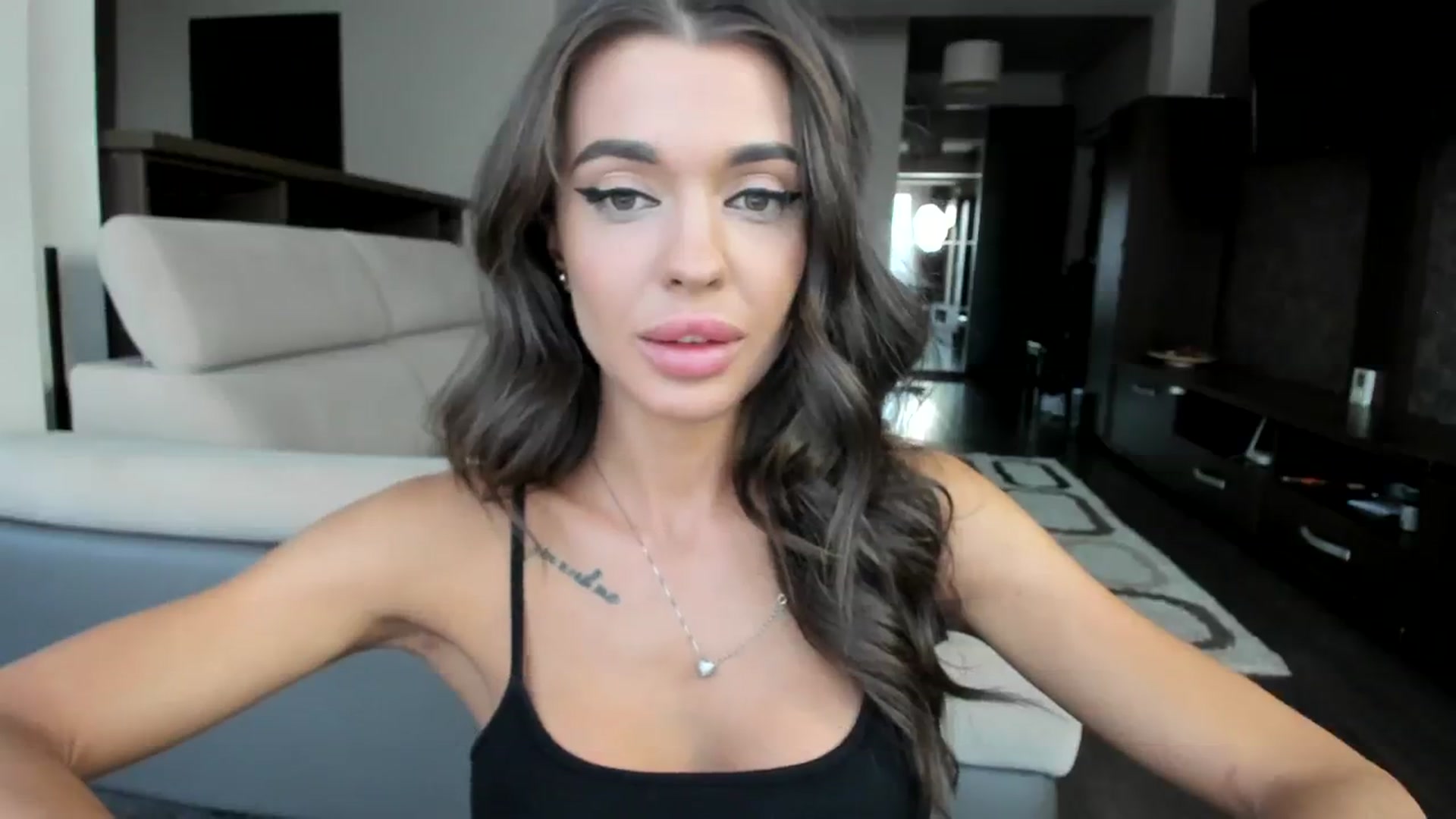Gallery image thumbnail from Miss_X_'s myfreecams stream on, 10/02/2023, 15:29 image 15 of 20