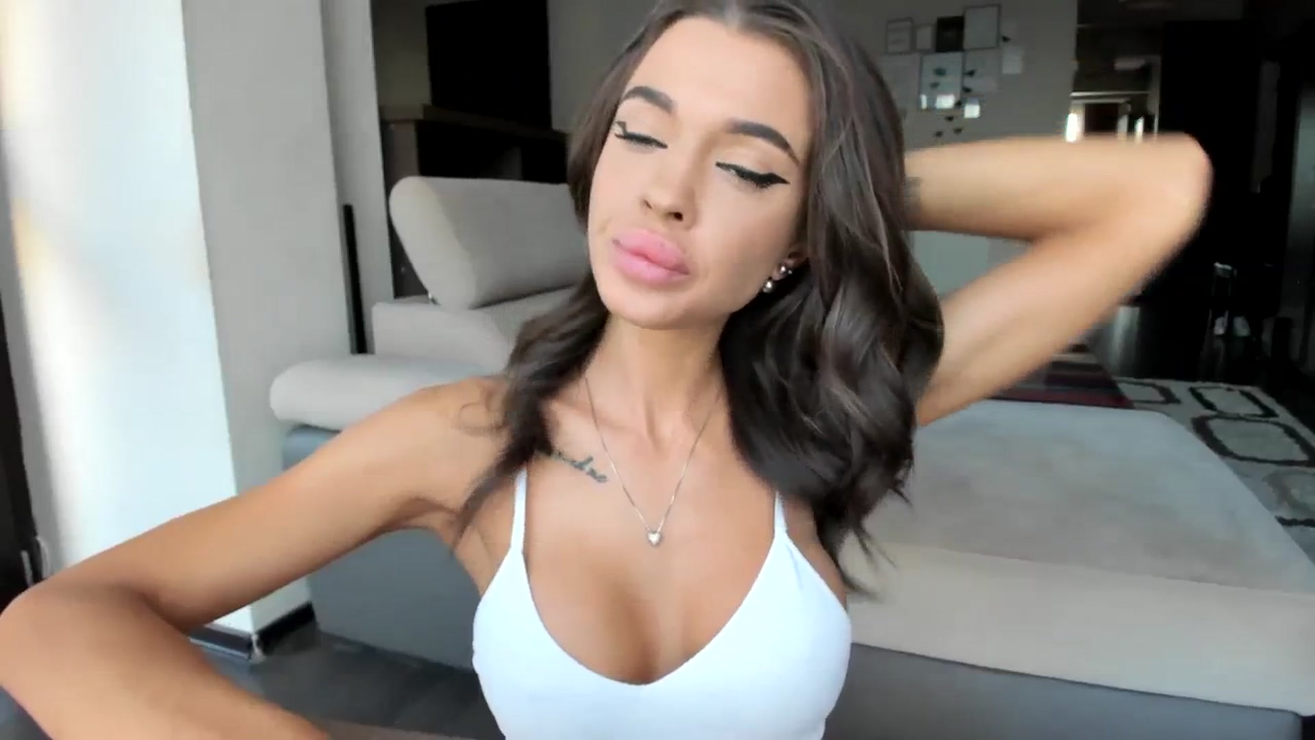 Gallery image thumbnail from Miss_X_'s myfreecams stream on, 10/10/2023, 16:19 image 5 of 20