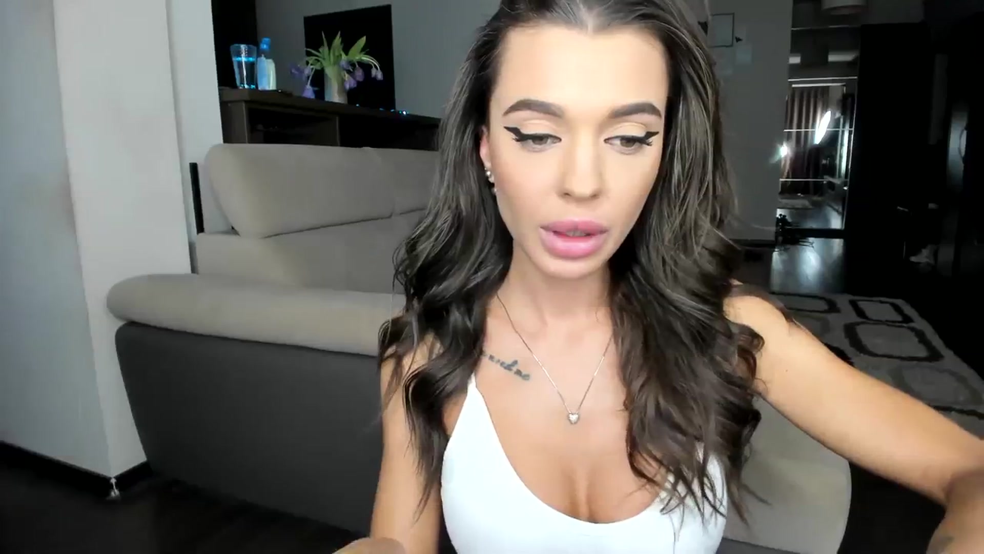 Gallery image thumbnail from Miss_X_'s myfreecams stream on, 12/01/2023, 17:09 image 15 of 20